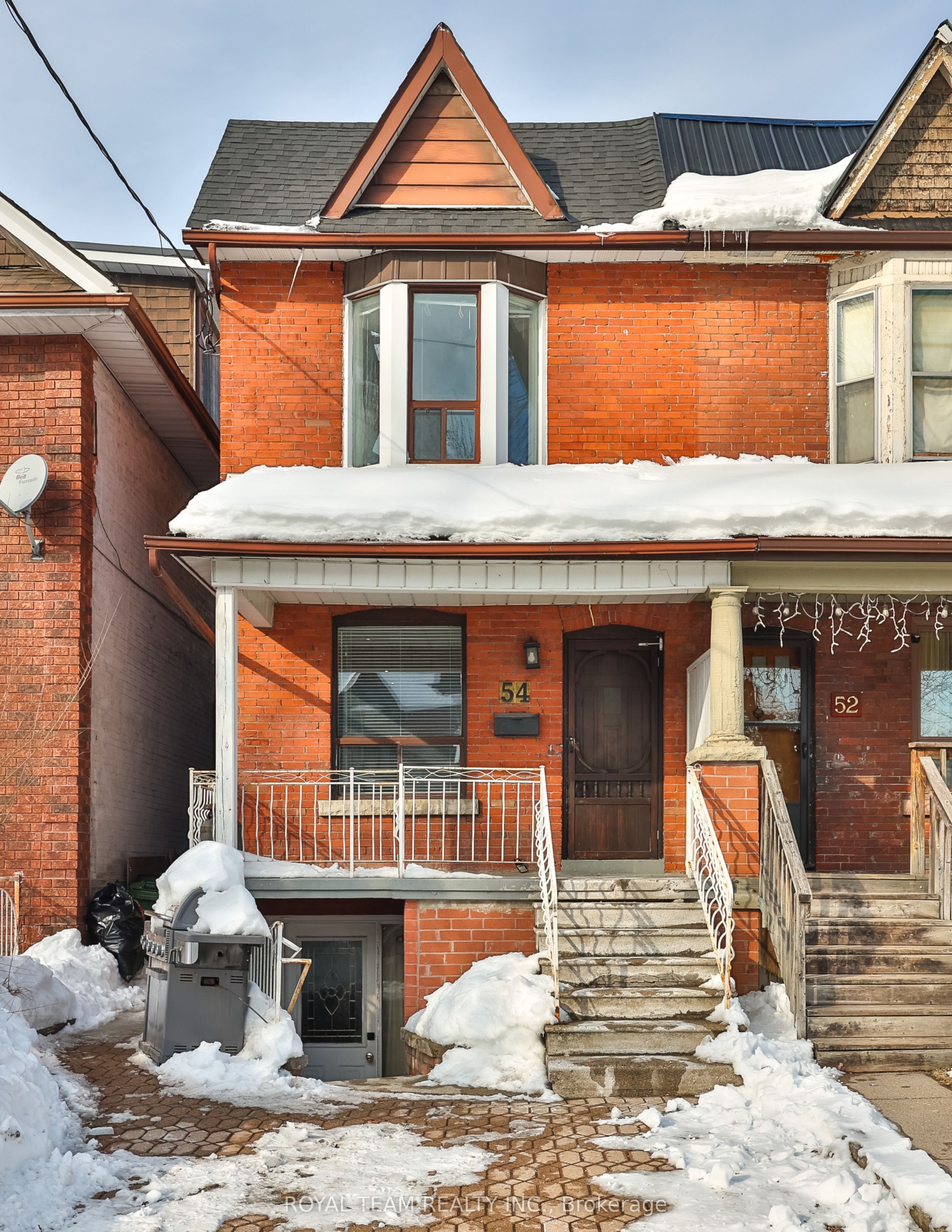 54 Maher Avenue, Toronto, ON M6P 1G6 photo 2