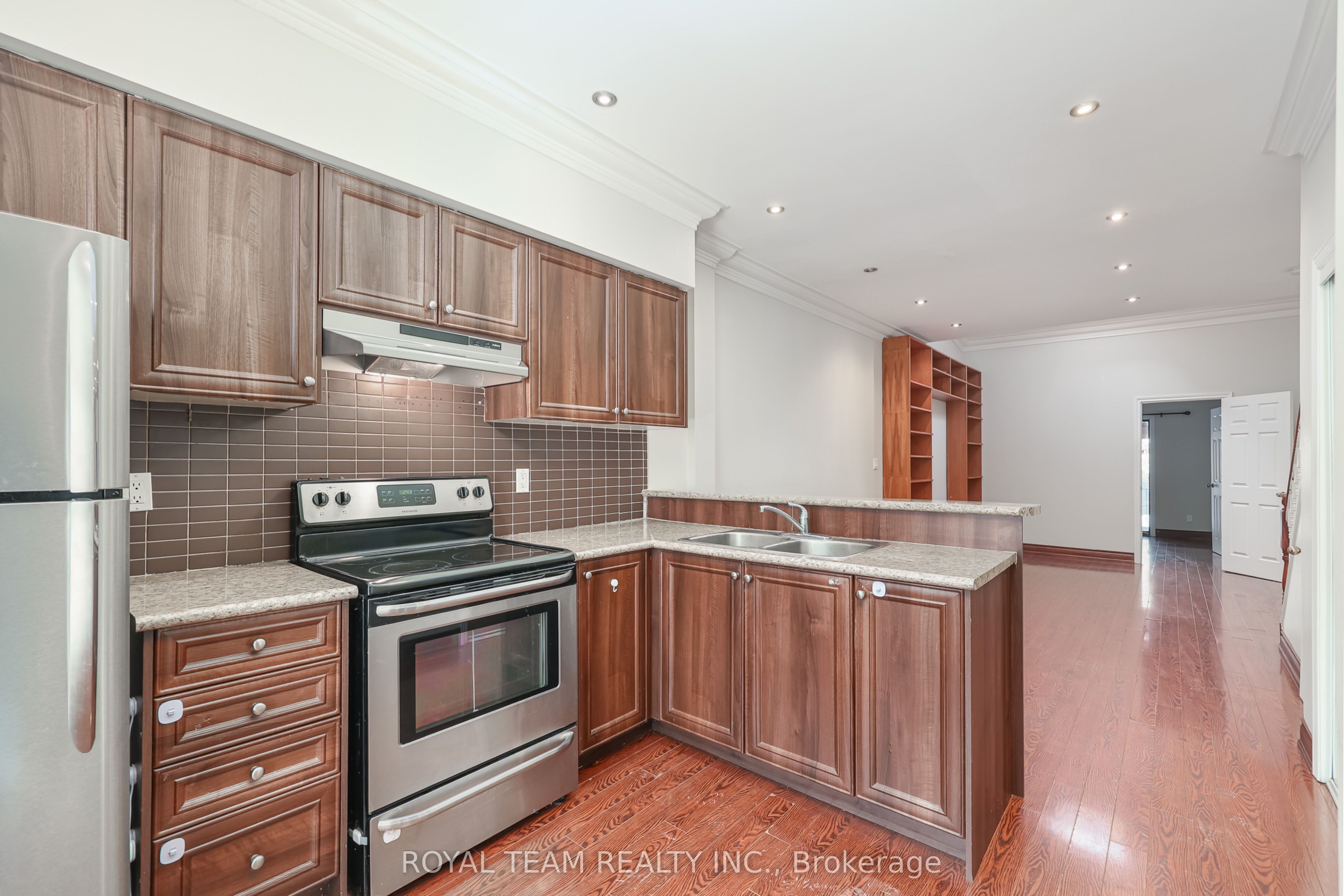 54 Maher Avenue, Toronto, ON M6P 1G6 photo 5