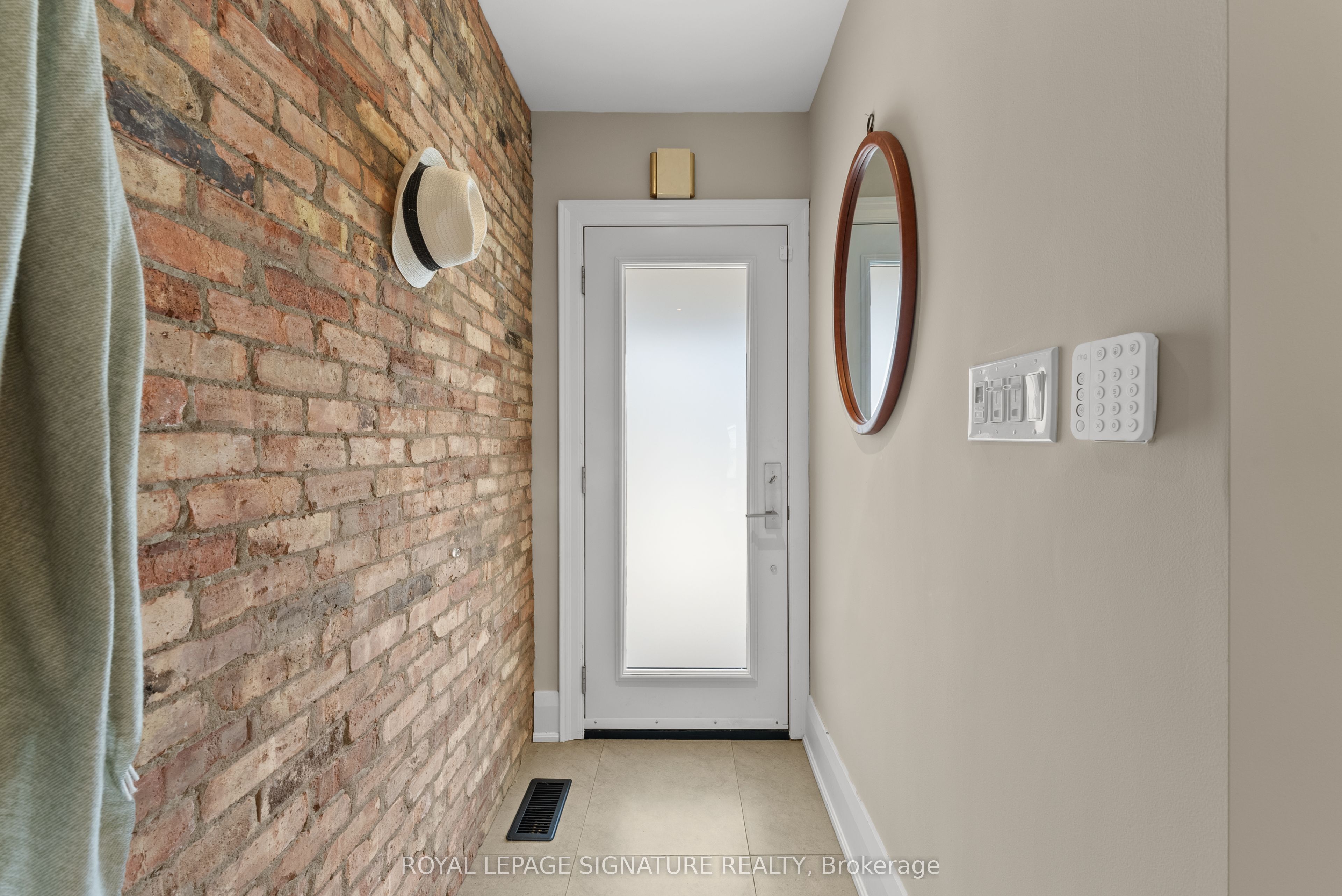 140 Prescott Avenue, Toronto, ON M6N 3H1 photo 3
