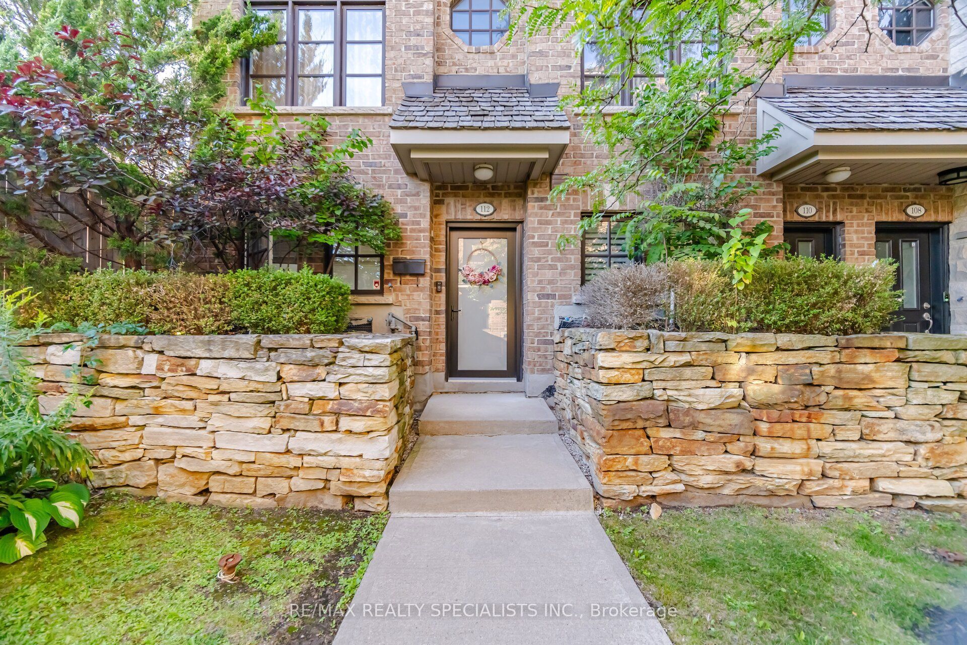 1812 Burnhamthorpe Road E 112, Mississauga, ON L4X 0A3