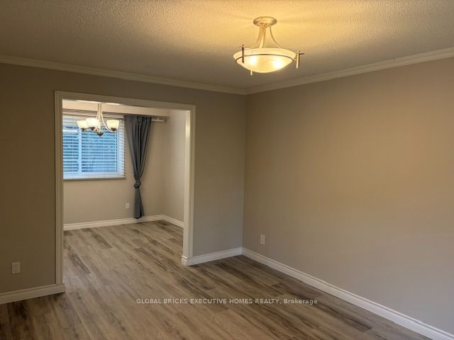 3232 Ulman Road, Oakville, ON L6L 5T1 photo 4