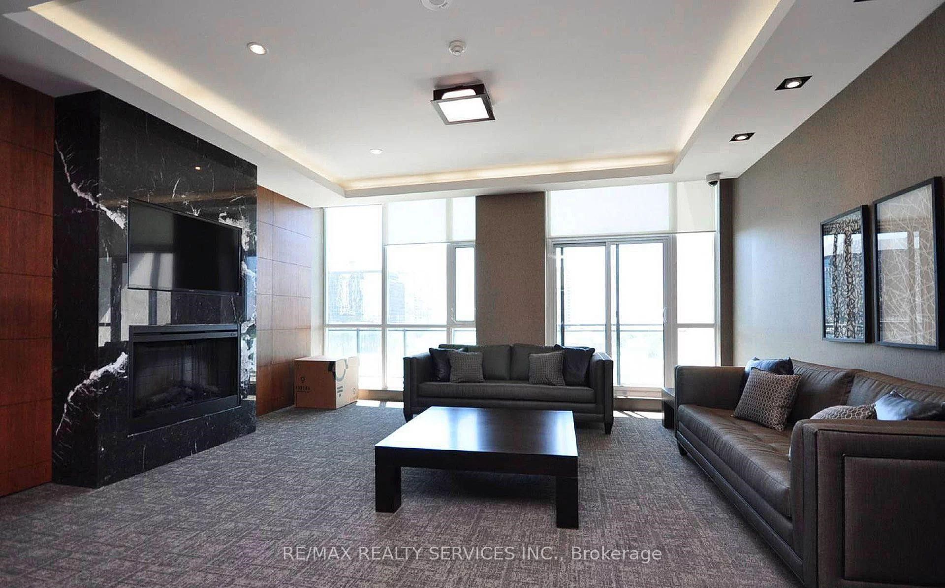 4099 Brickstone Mews 1806, Mississauga, ON L5B 0G2 photo 5