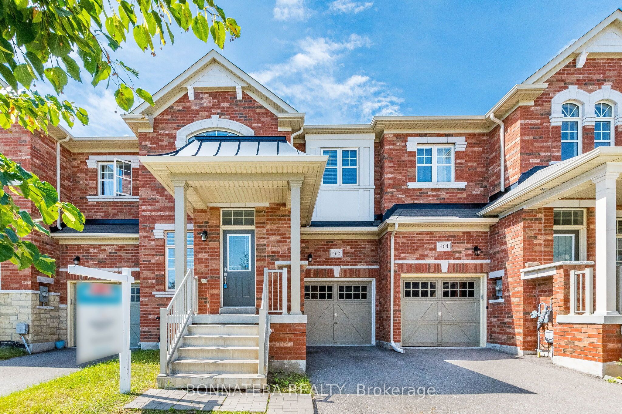 462 Terrace Way, Oakville, ON L6M 1N5 photo 2