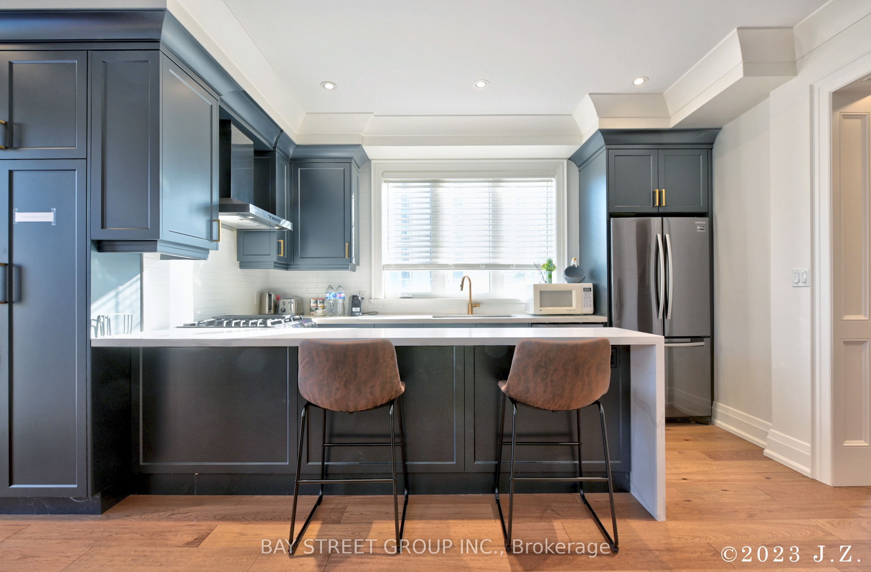 60 Emmett Avenue, Toronto, ON M6M 2E6 photo 3