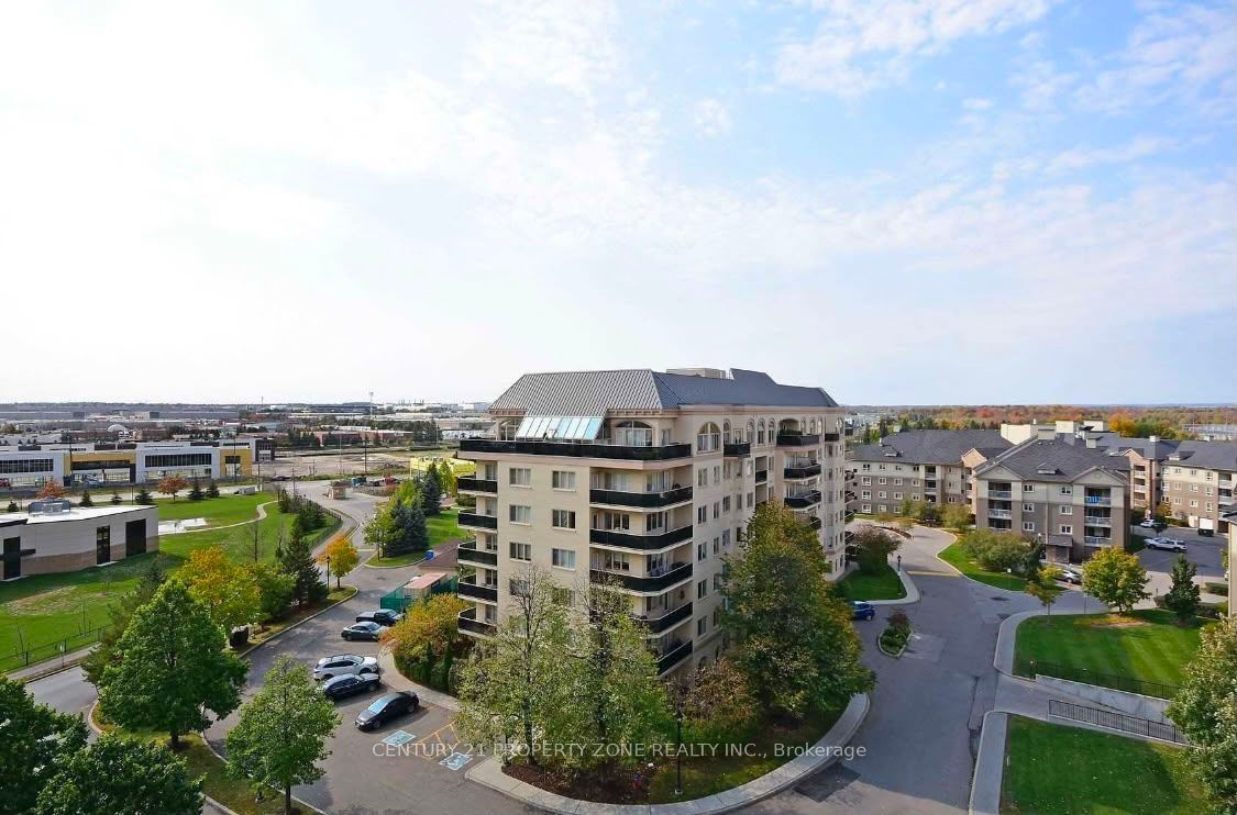 10 Dayspring Circle 803, Brampton, ON L6P 1B9