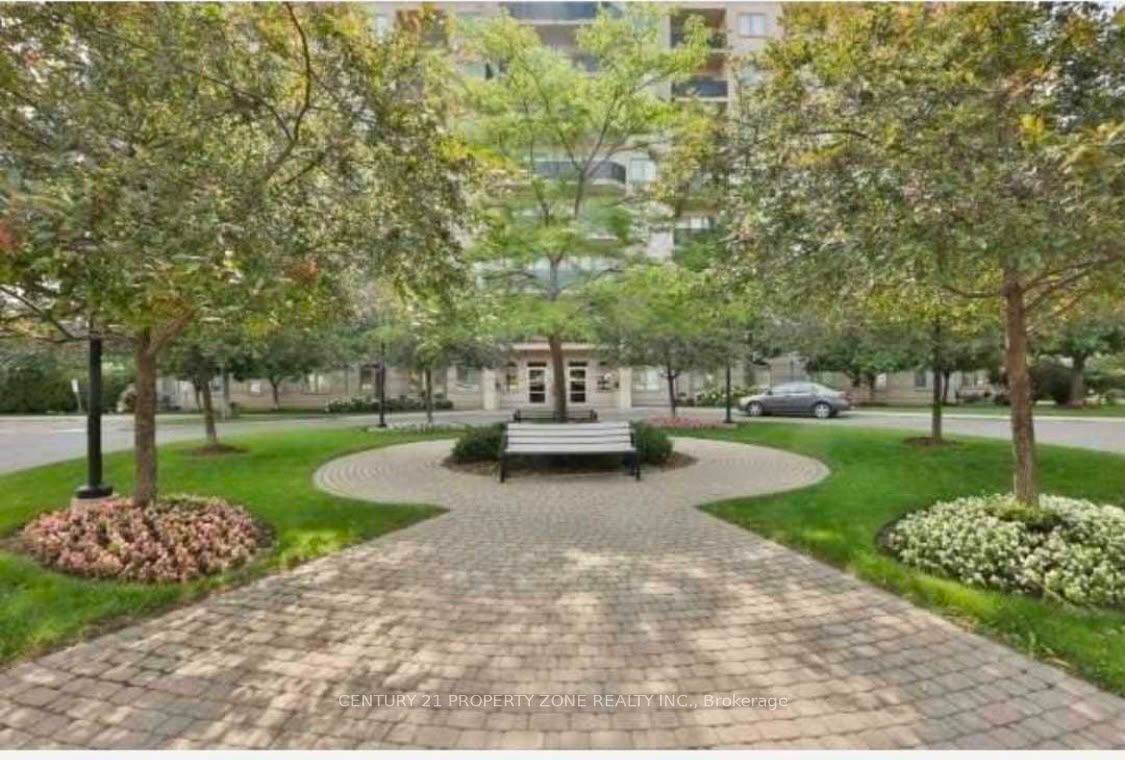 10 Dayspring Circle 803, Brampton, ON L6P 1B9 photo 3