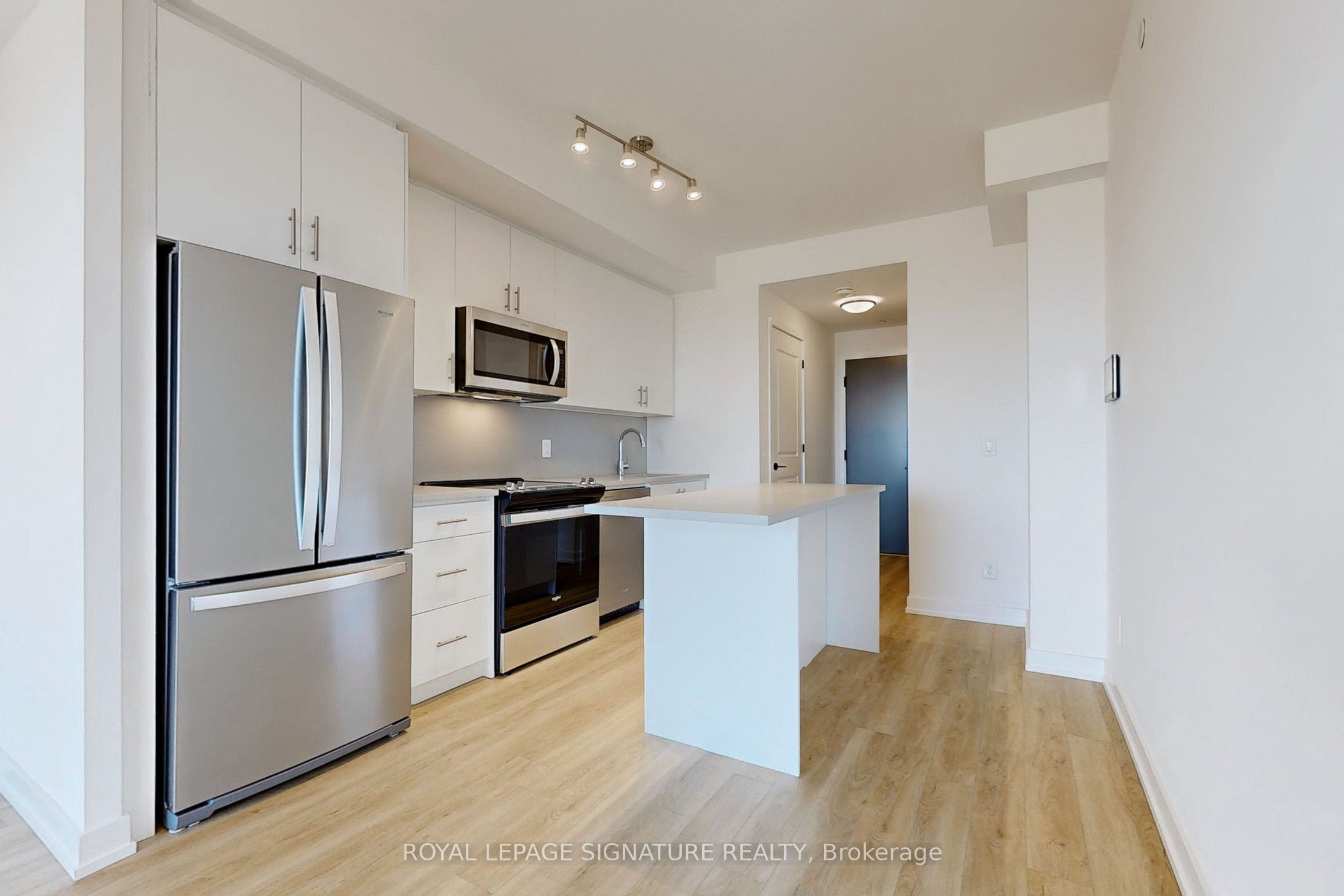 335 Wheat Boom Drive 613, Oakville, ON L6H 7Y1 photo 3