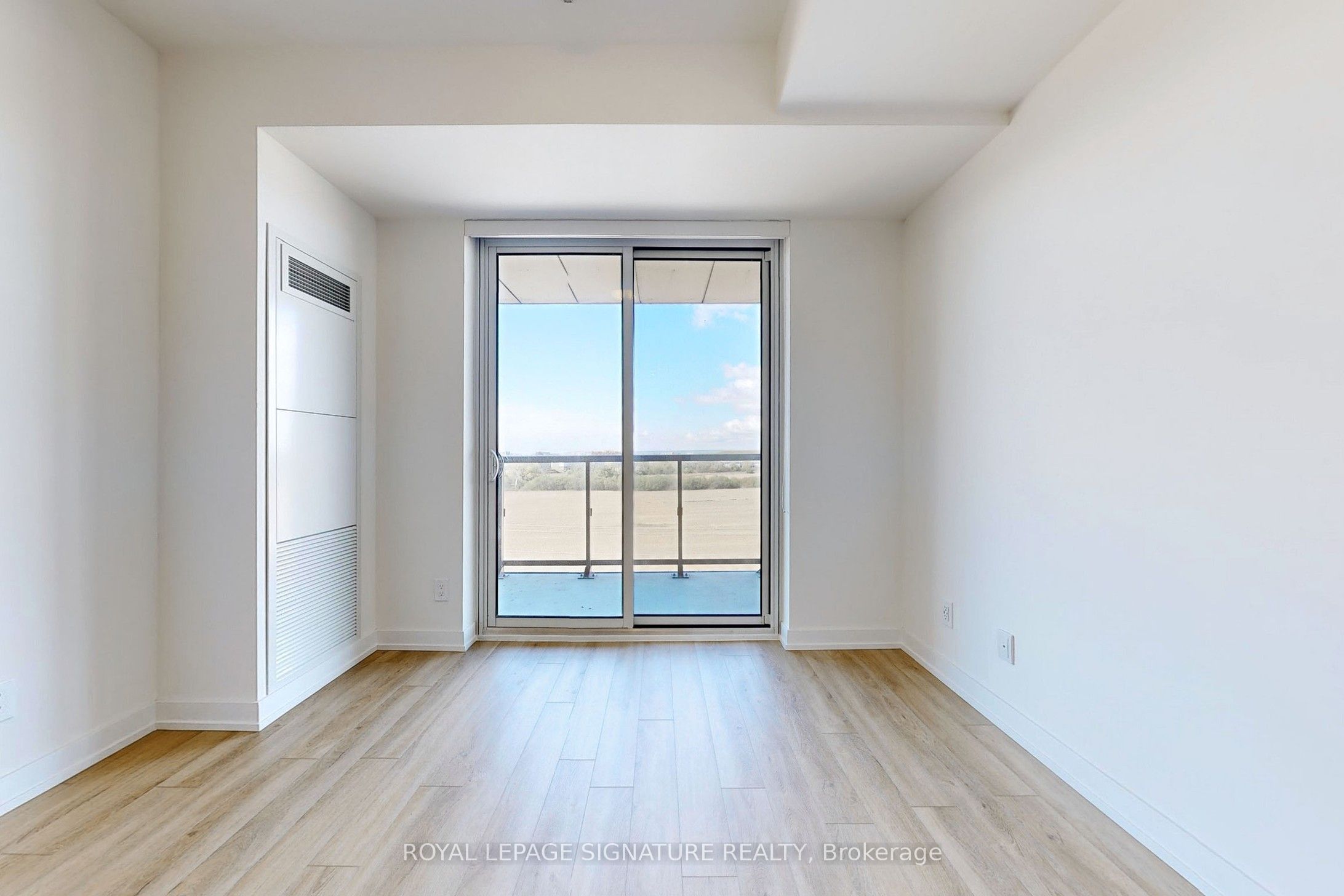 335 Wheat Boom Drive 613, Oakville, ON L6H 7Y1 photo 4