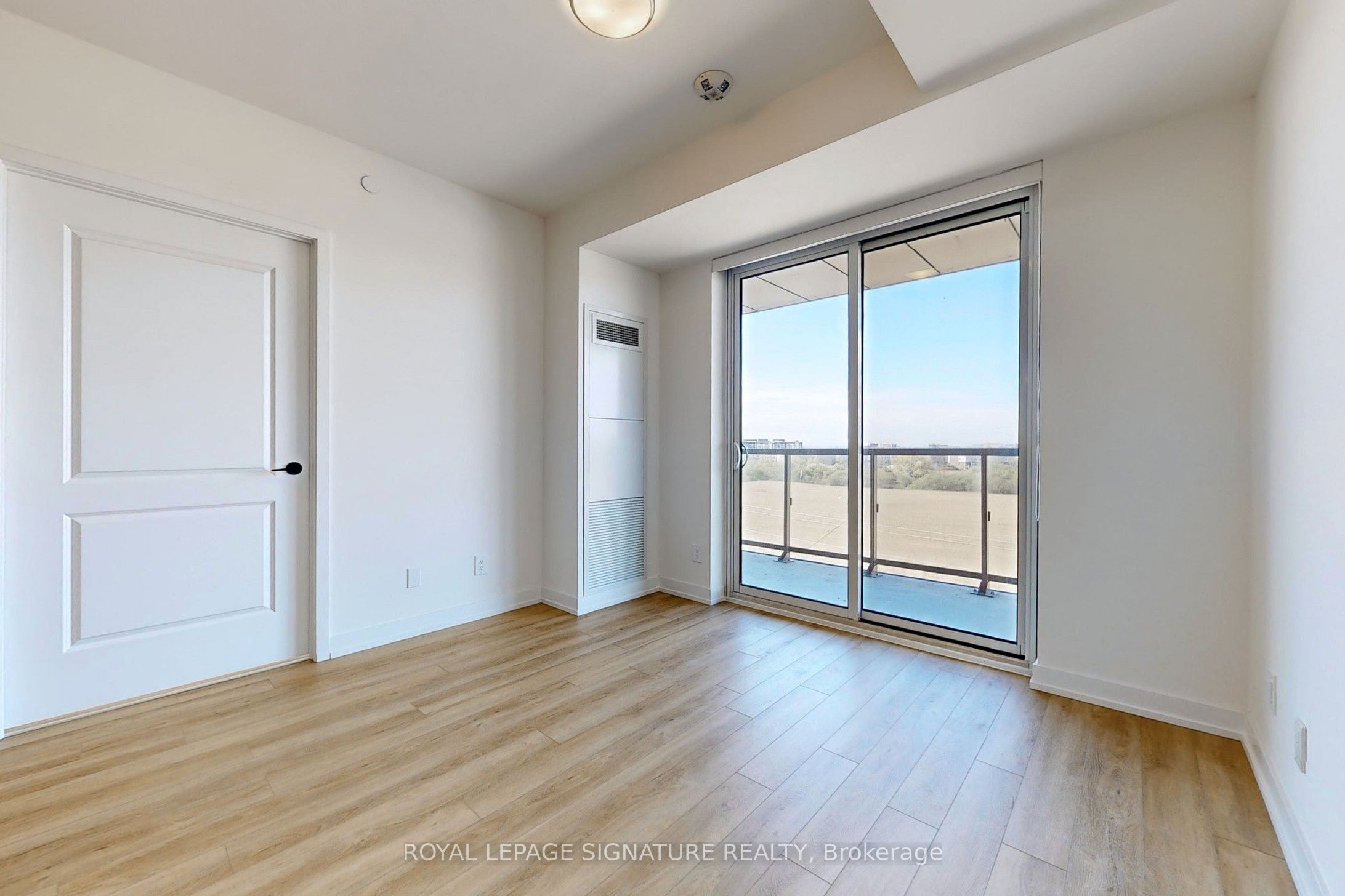 335 Wheat Boom Drive 613, Oakville, ON L6H 7Y1 photo 5