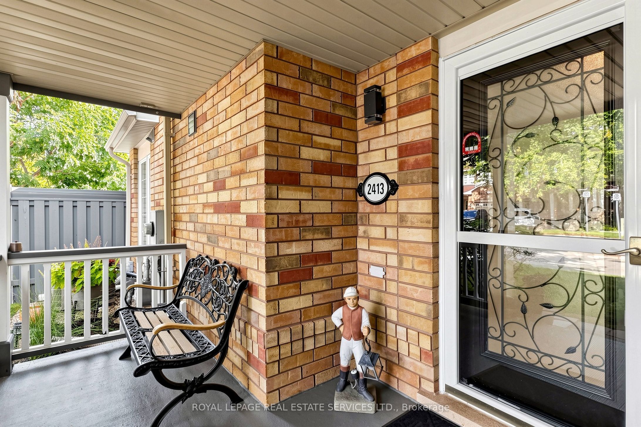 2413 Baintree Crescent, Oakville, ON L6M 4X1 photo 5