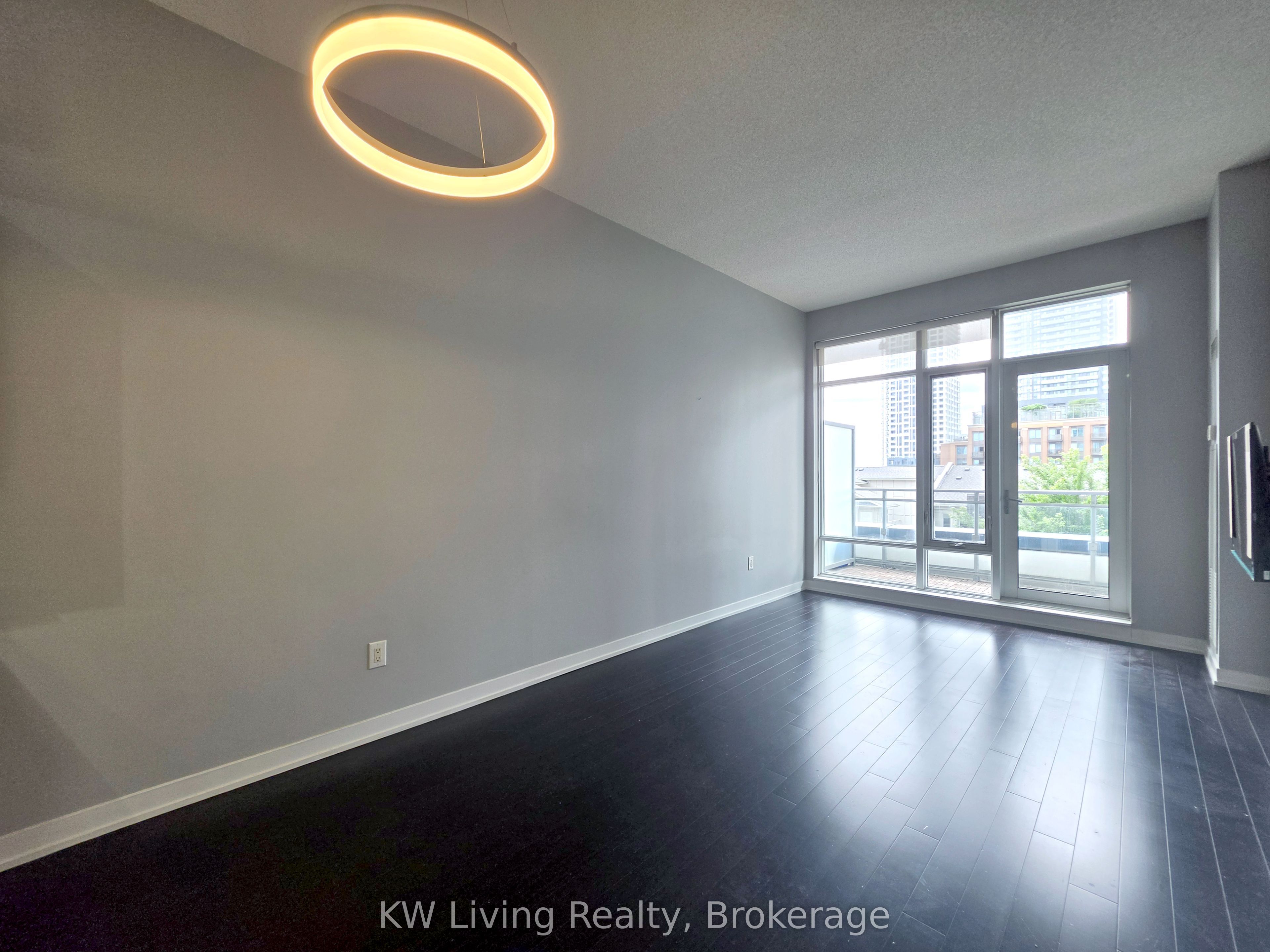 365 Prince of Wales Drive 407, Mississauga, ON L5B 0G6 photo 4