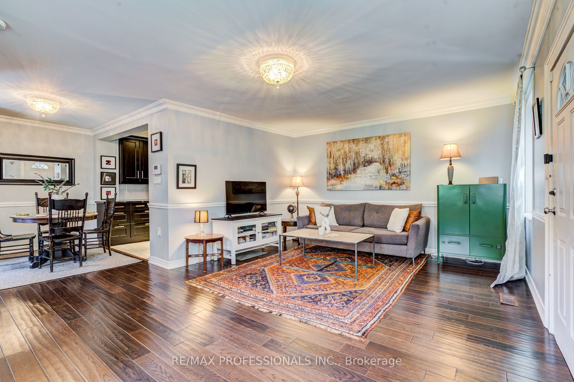 39 Rosemeade Avenue, Toronto, ON M8Y 3A4 photo 5