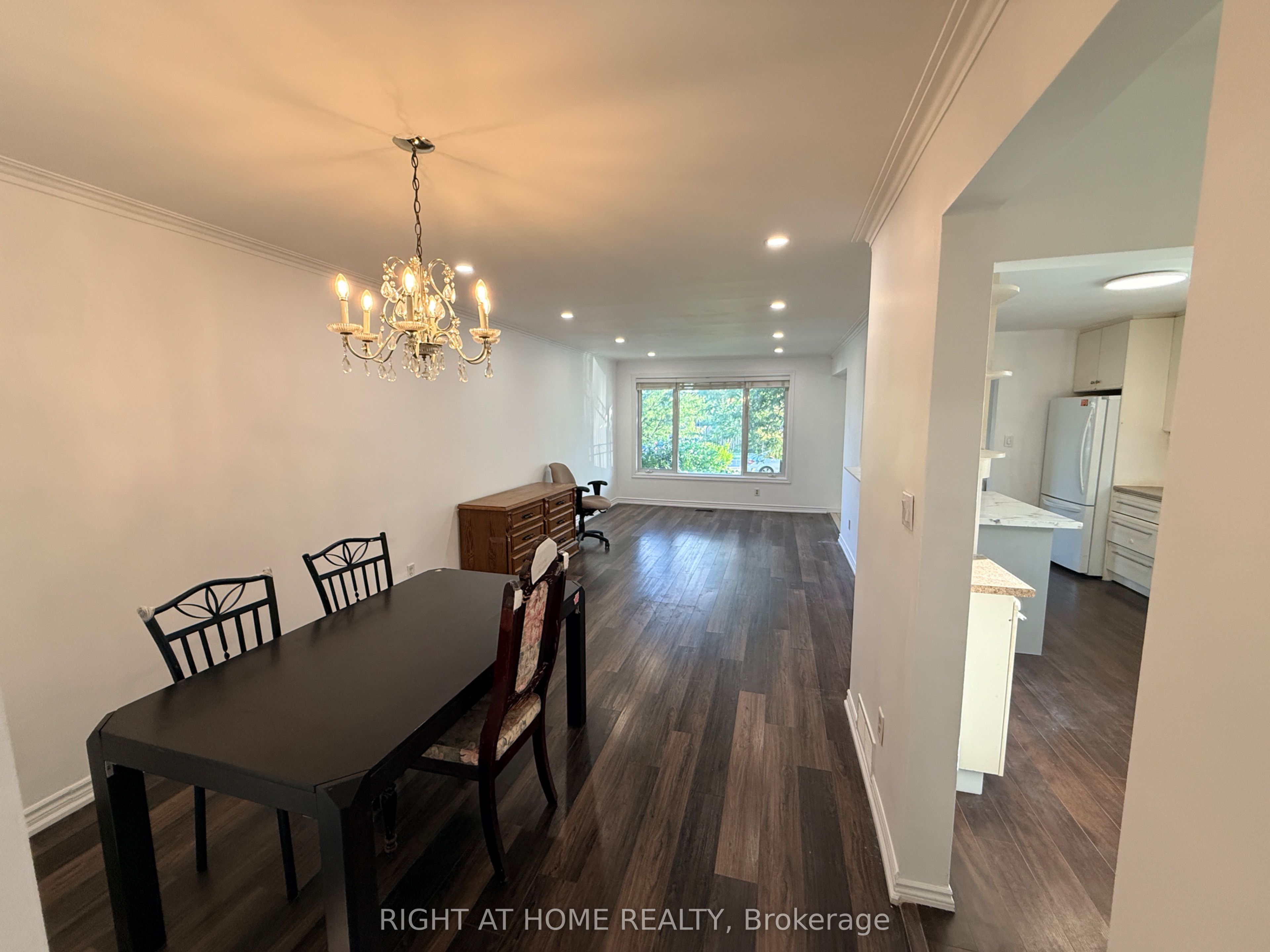 71 Navenby Crescent, Toronto, ON M9L 1B3 photo 3