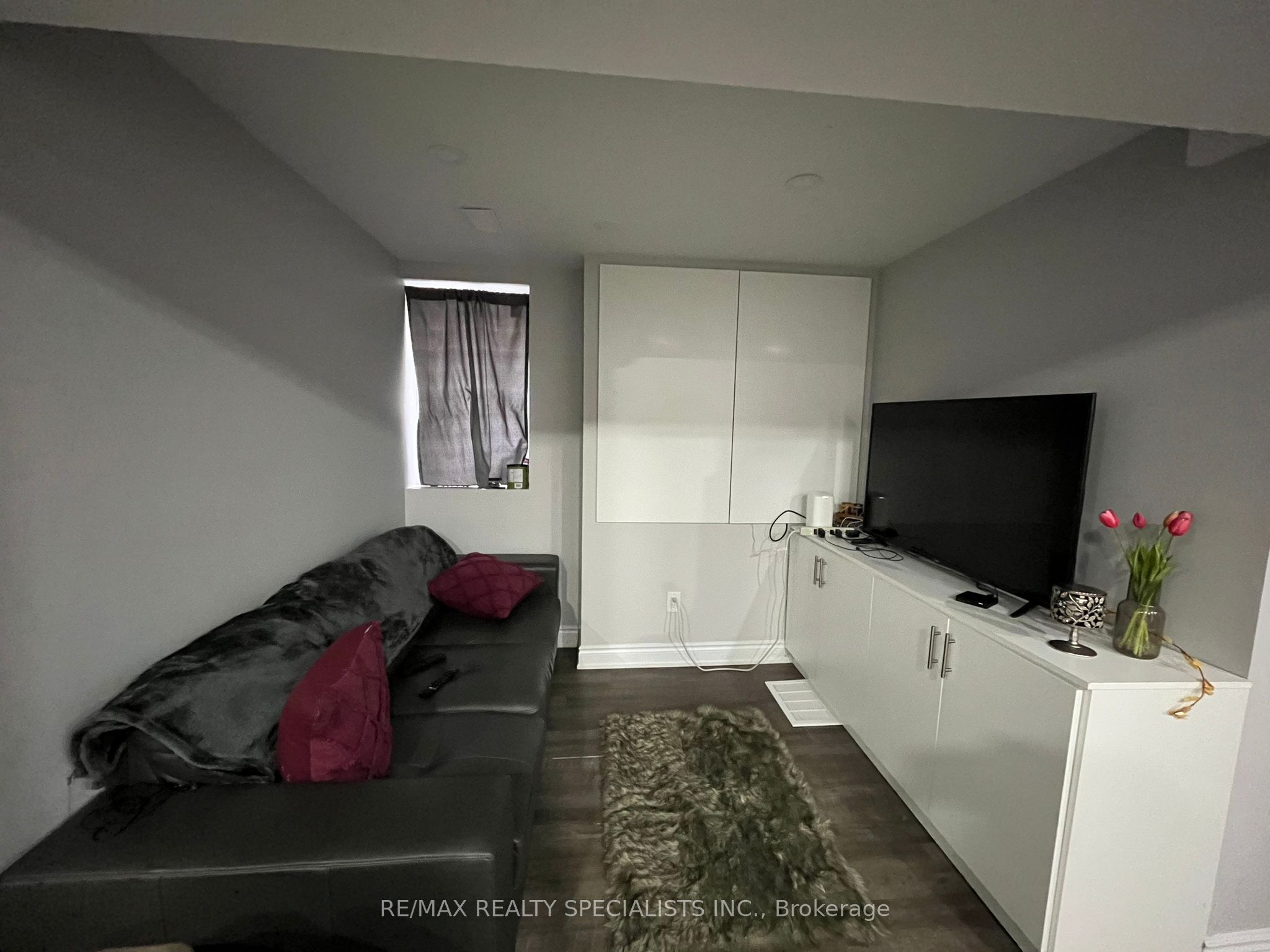 7115 Spyglass Crescent, Mississauga, ON L5N 7H2 photo 3