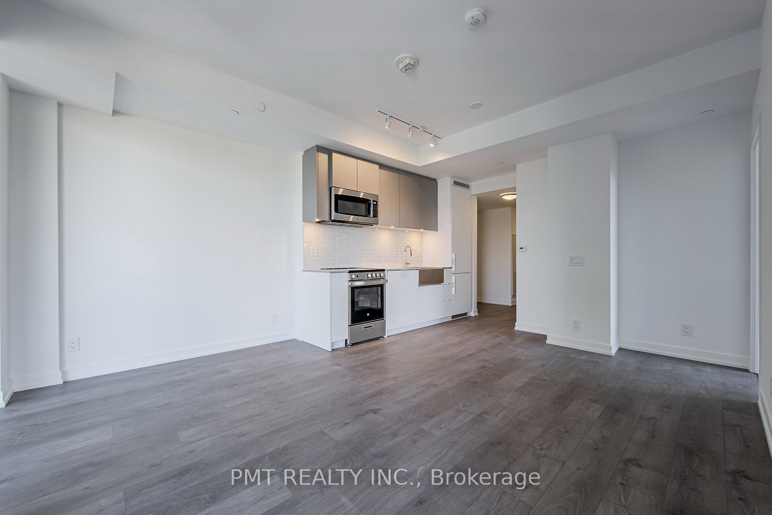 270 Dufferin Street 709, Toronto, ON M6K 0H8 photo 4