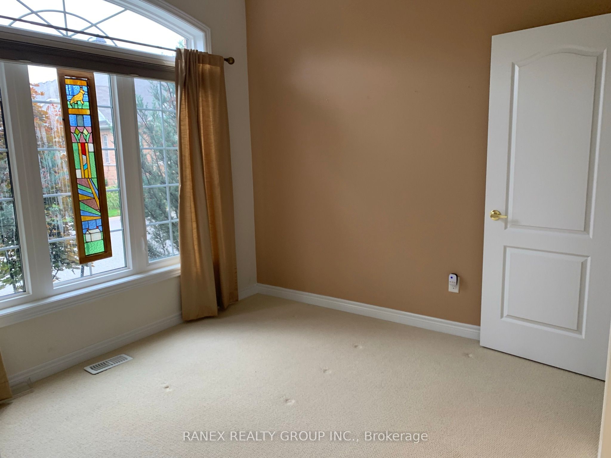 44 Locust Drive, Brampton, ON L6R 3J3 photo 4
