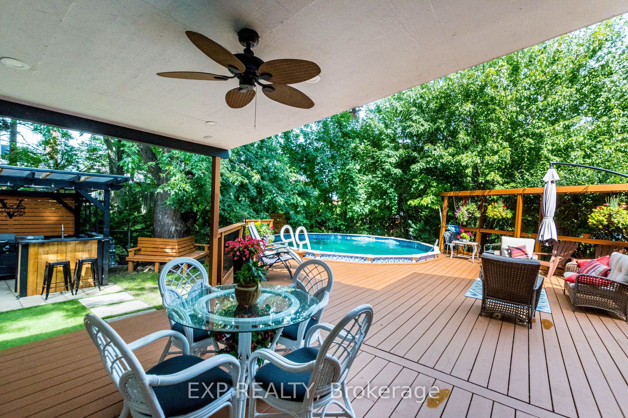 6073 Featherhead Crescent, Mississauga, ON L5N 2B5 photo 4