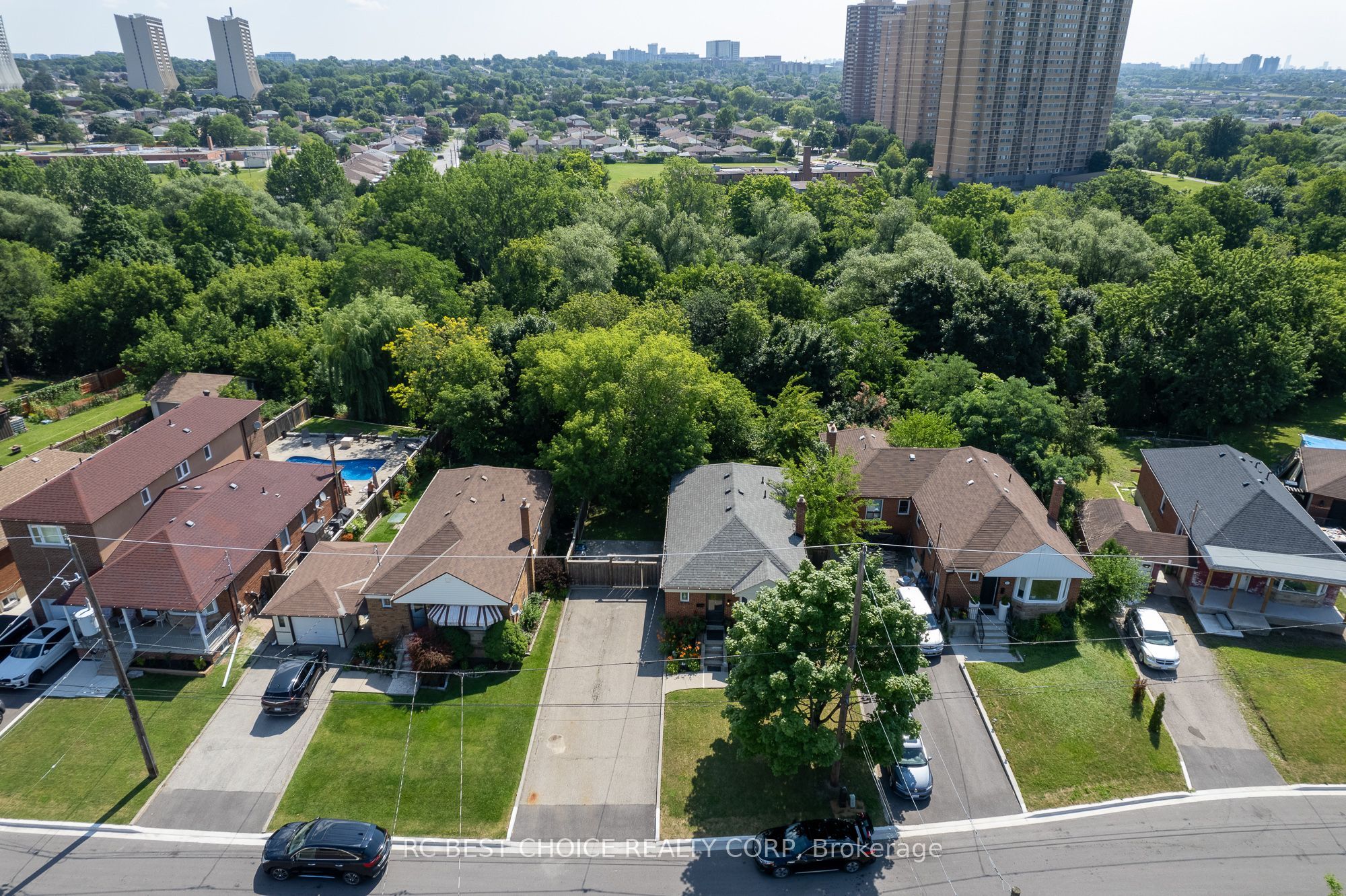 45 Mayall Avenue Main, Toronto, ON M3L 1E7 photo 5
