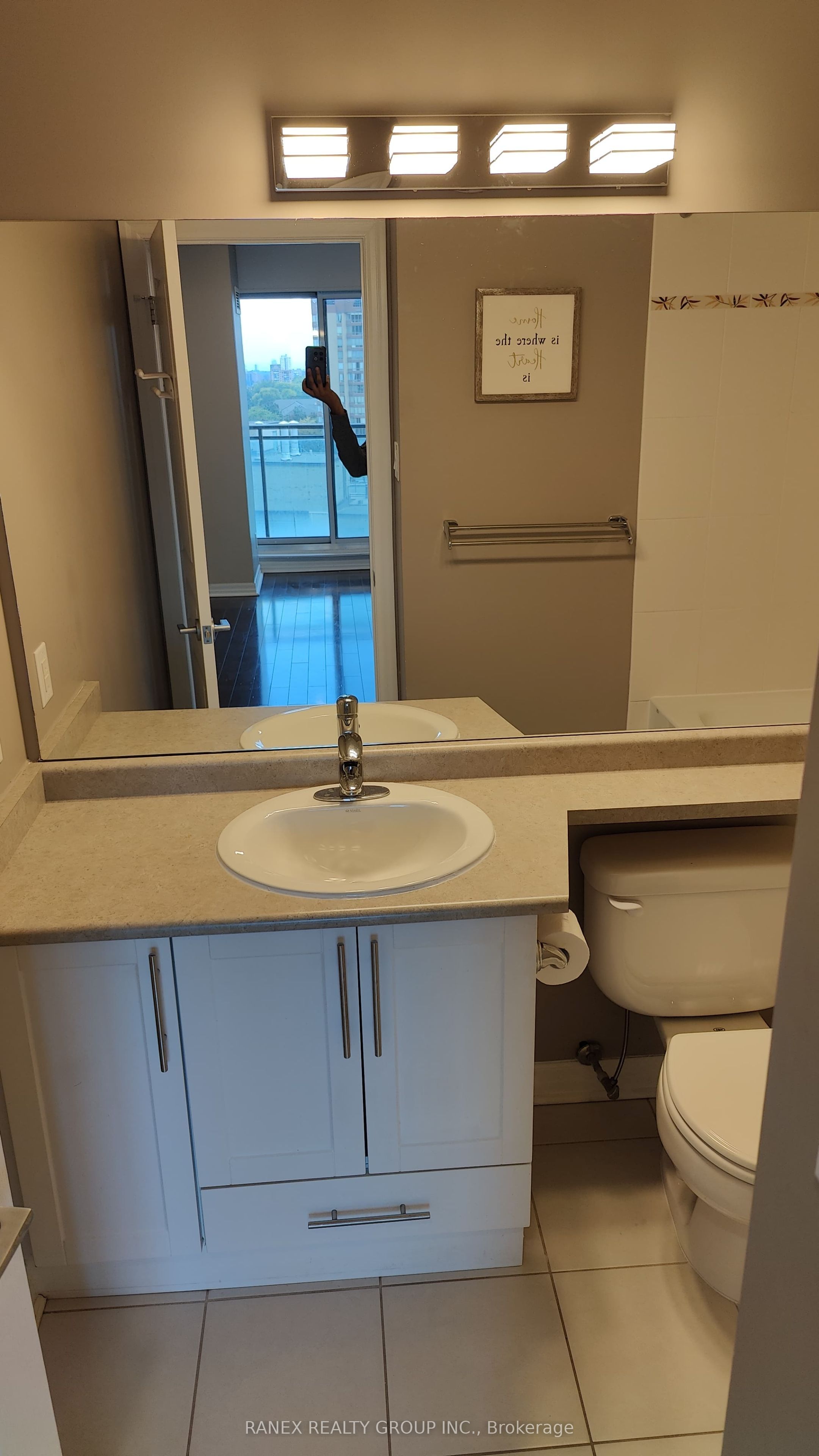 3515 Kariya Drive 1006, Mississauga, ON L5B 0C1 photo 4