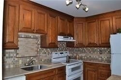 45 Hansen Road 94, Brampton, ON L6V 3C5 photo 2