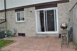 45 Hansen Road 94, Brampton, ON L6V 3C5 photo 4