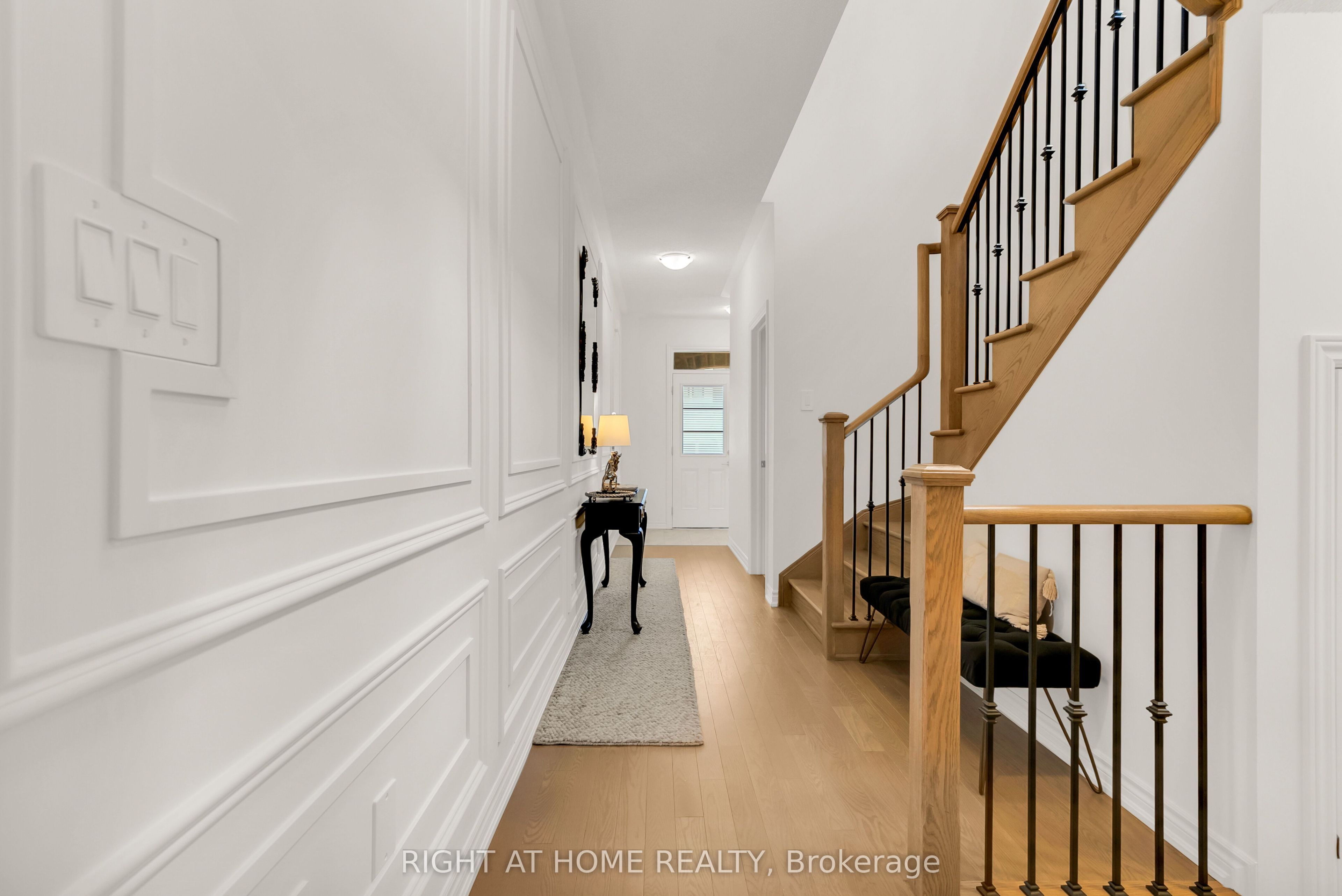 1544 Buttercup Court, Milton, ON L9E 2G3 photo 4