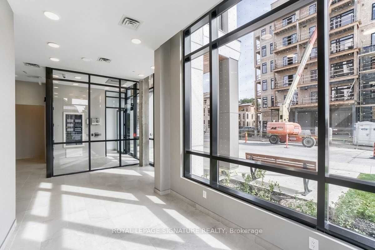 160 Canon Jackson Drive 609, Toronto, ON M6M 0B6 photo 5