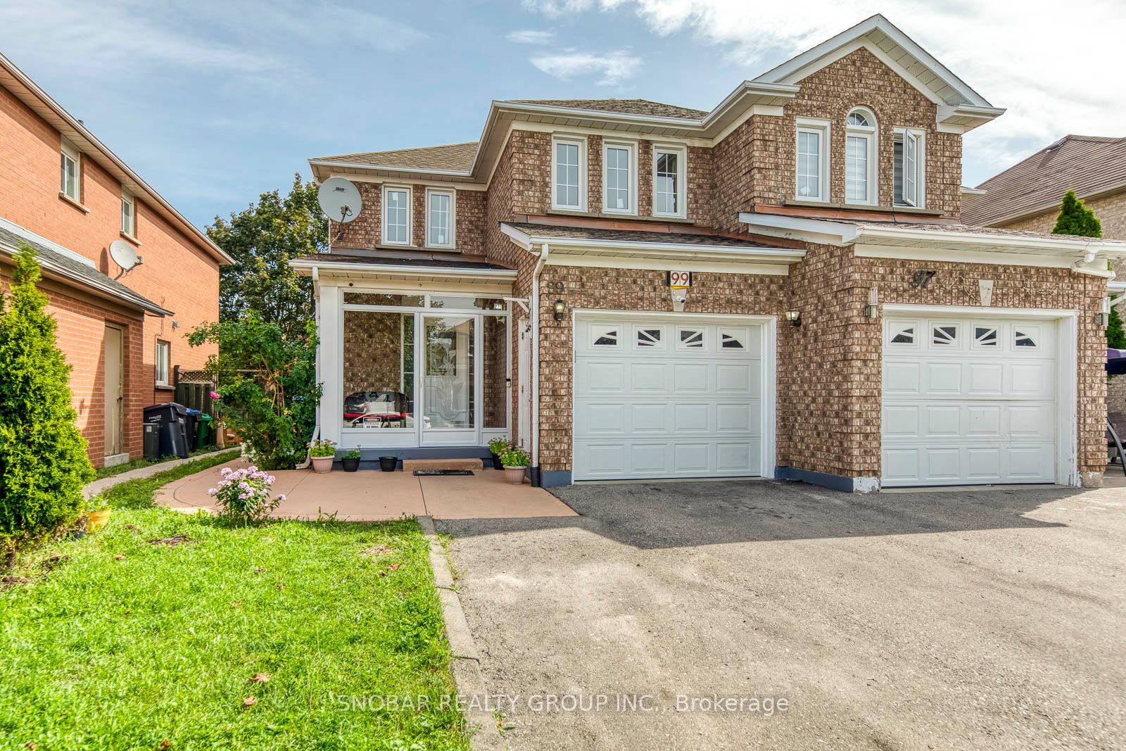 99 Bighorn Crescent, Brampton, ON L6R 1G2 photo 2