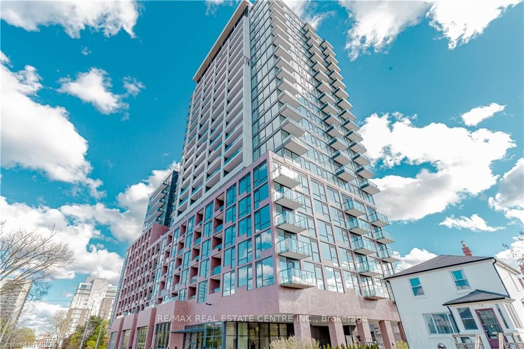 28 Ann Street 310, Mississauga, ON M3C 0H5 photo 2