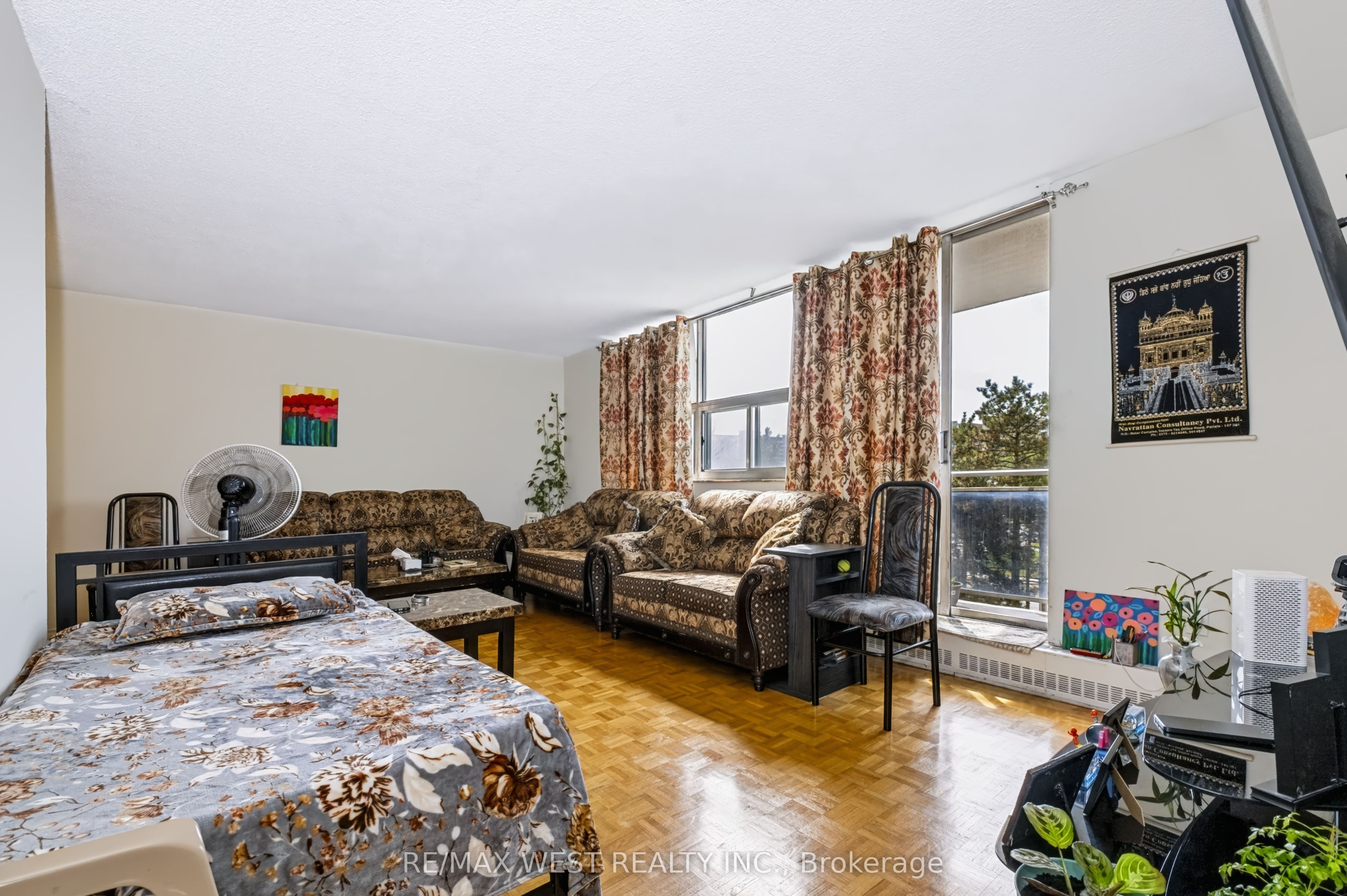 2645 Kipling Avenue 506, Toronto, ON M9V 3S6 photo 5