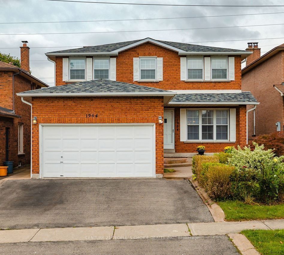1964 Aldermead Road #Lower, Mississauga, ON L5M 3A1