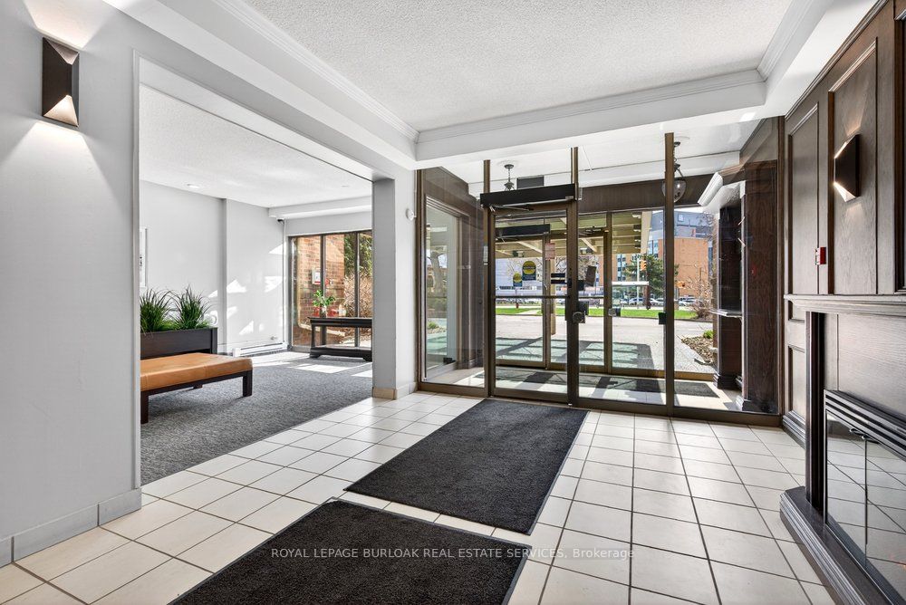 1225 North Shore Boulevard E 710, Burlington, ON L7S 1Z6 photo 3