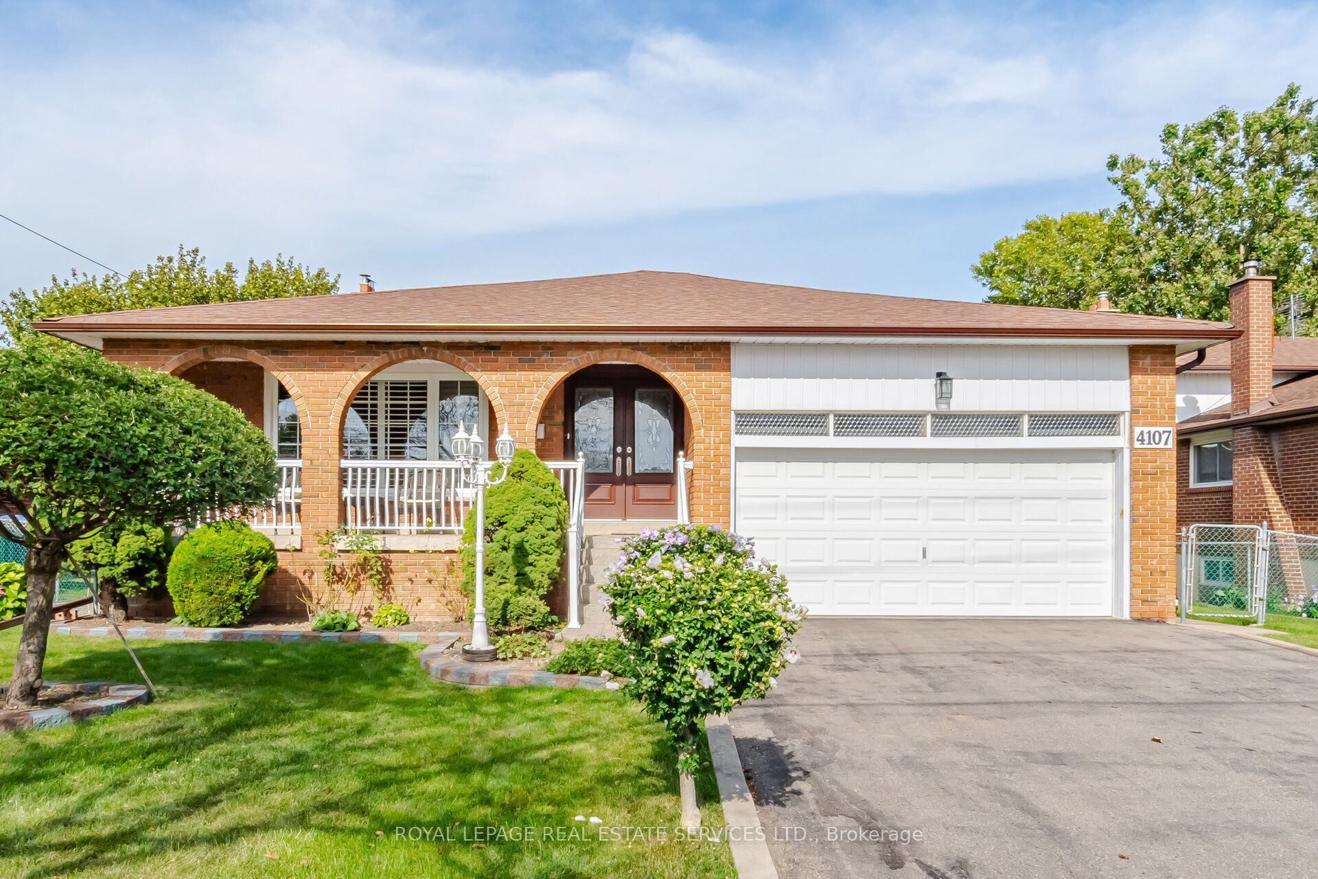 4107 Wilcox Road, Mississauga, ON L4Z 1B8