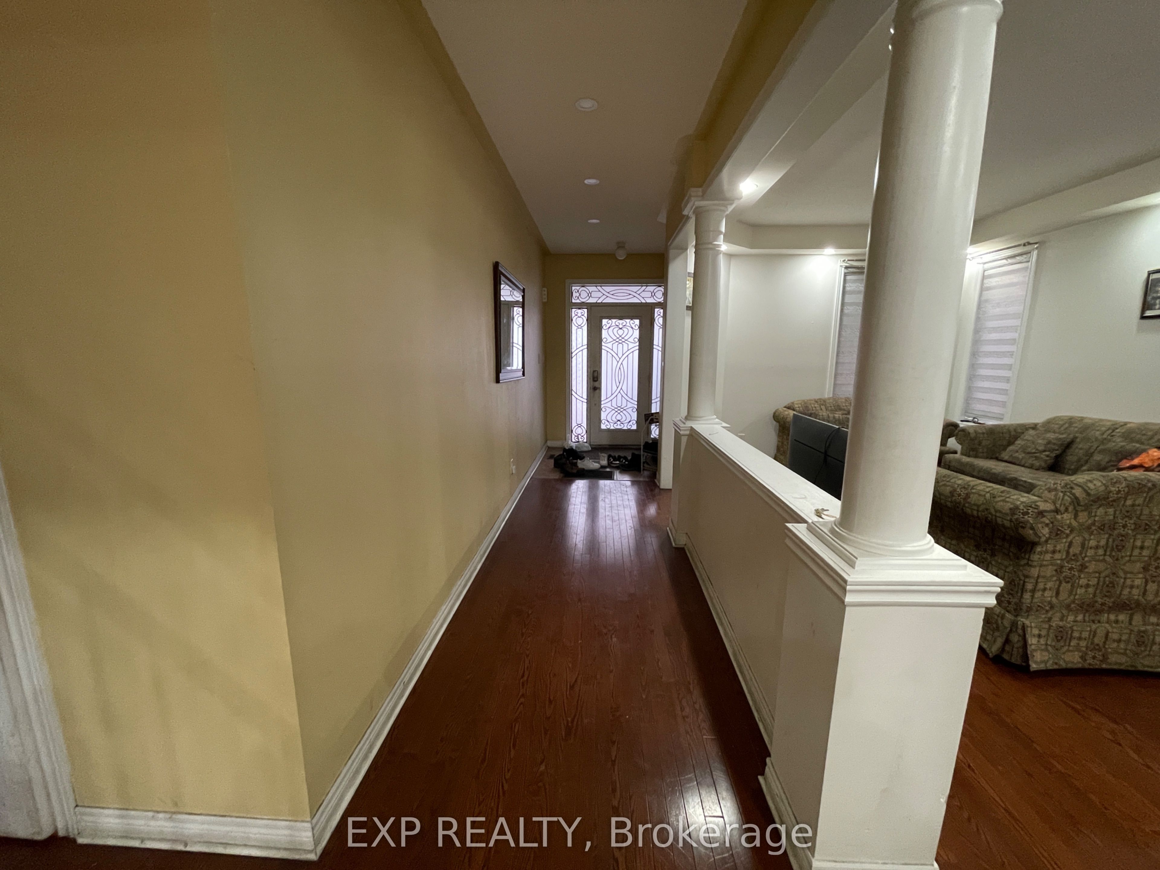 544 Fernforest Drive, Brampton, ON L6R 0V8 photo 3