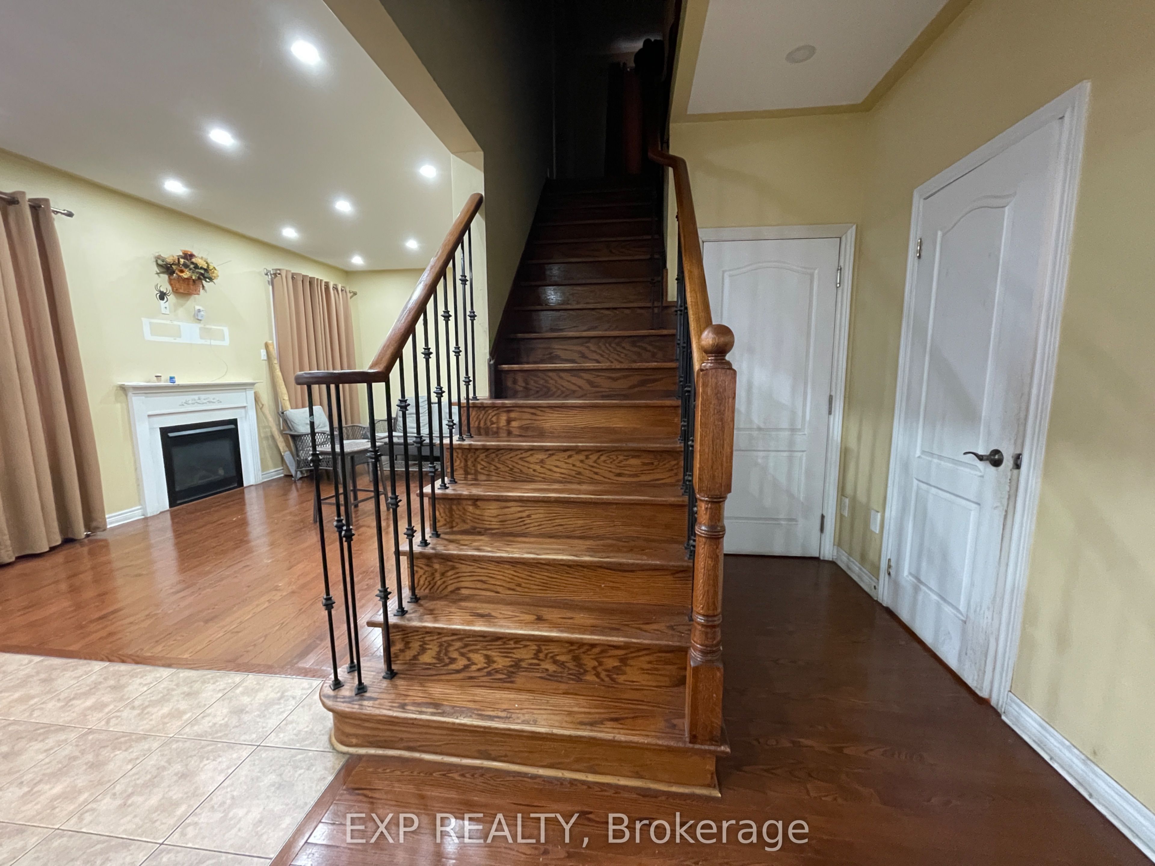 544 Fernforest Drive, Brampton, ON L6R 0V8 photo 5