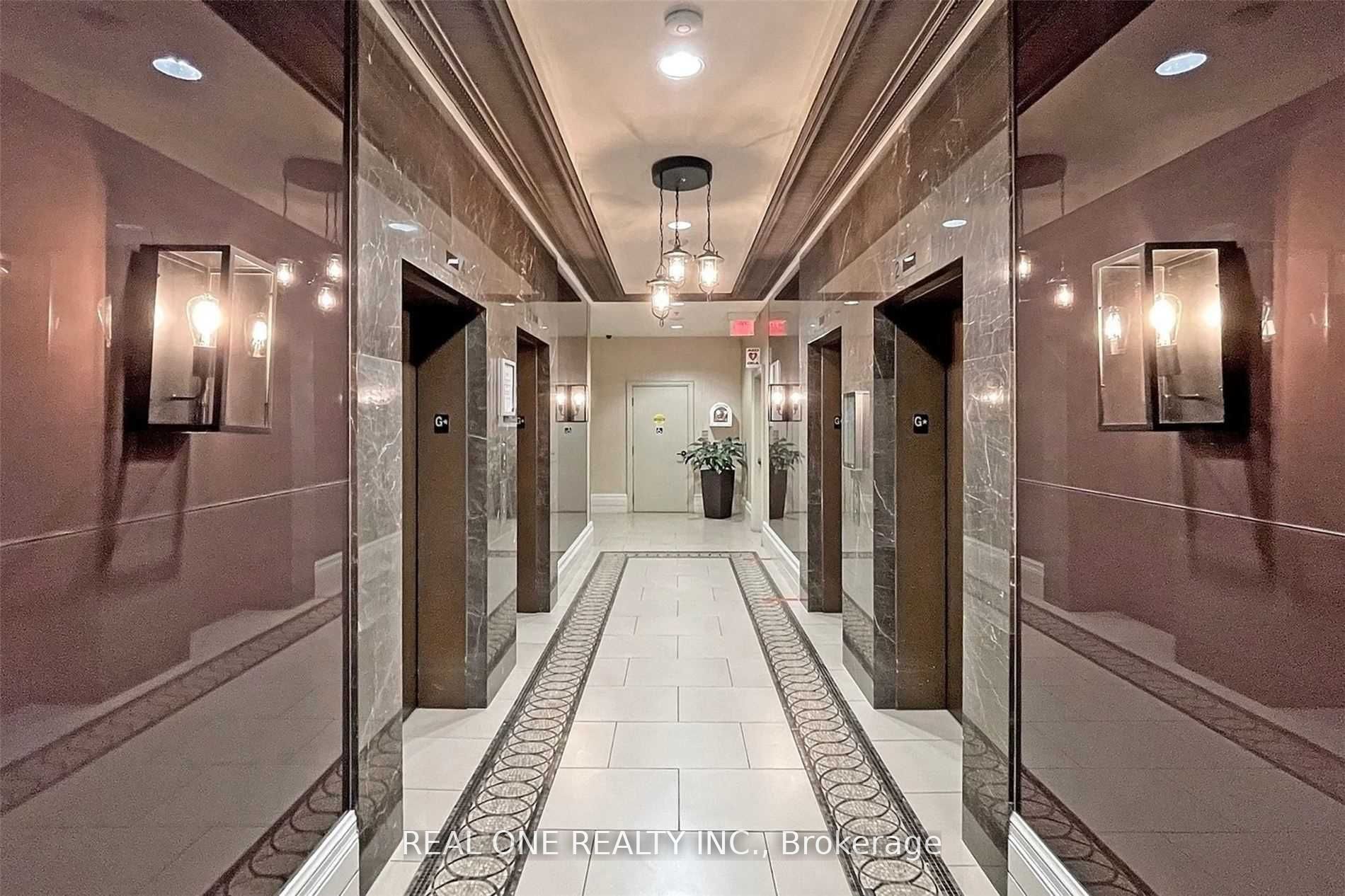 385 Prince Of Wales Drive 1311, Mississauga, ON L5B 0C6 photo 4