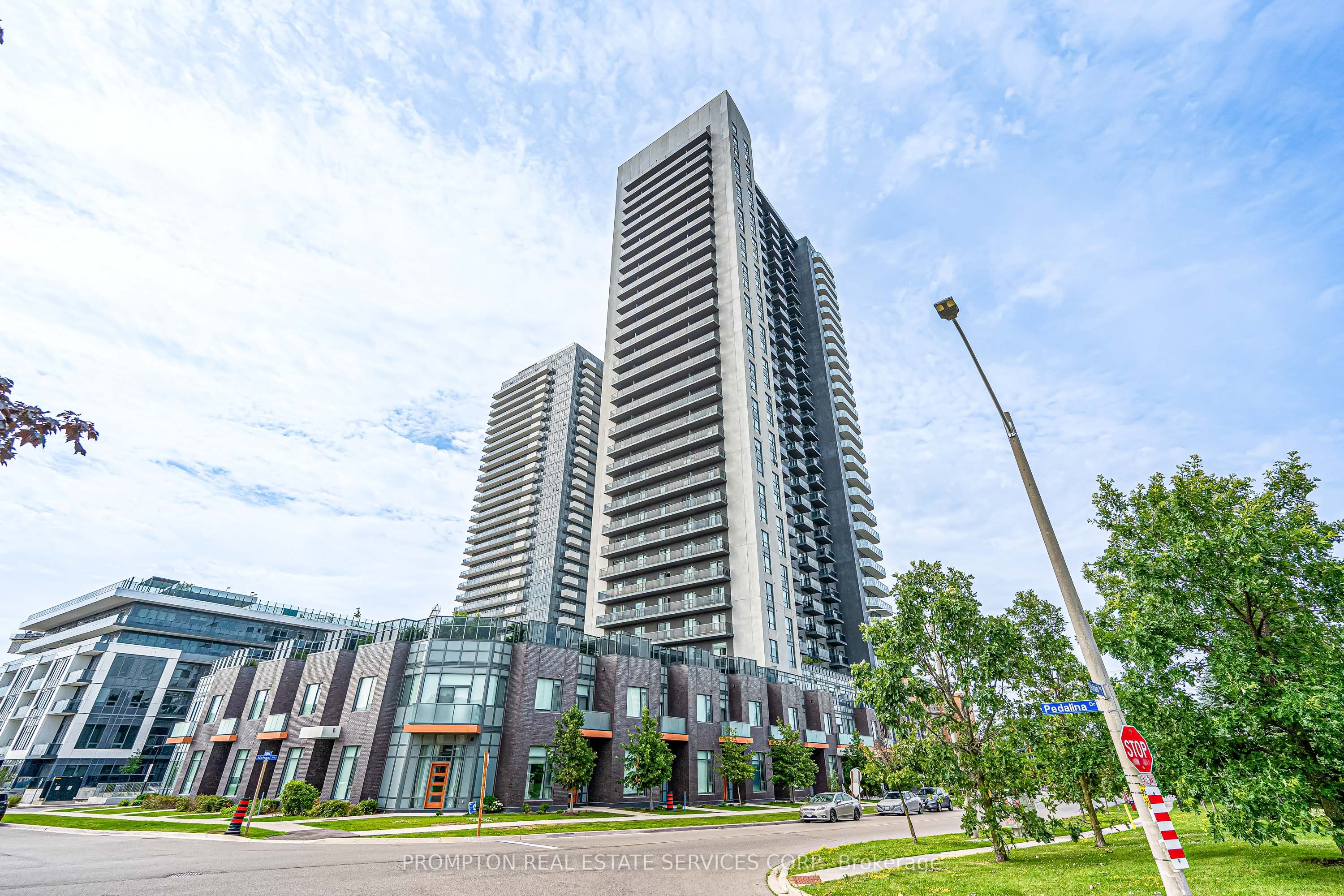 8 Nahani Way 3320, Mississauga, ON L4Z 4J8