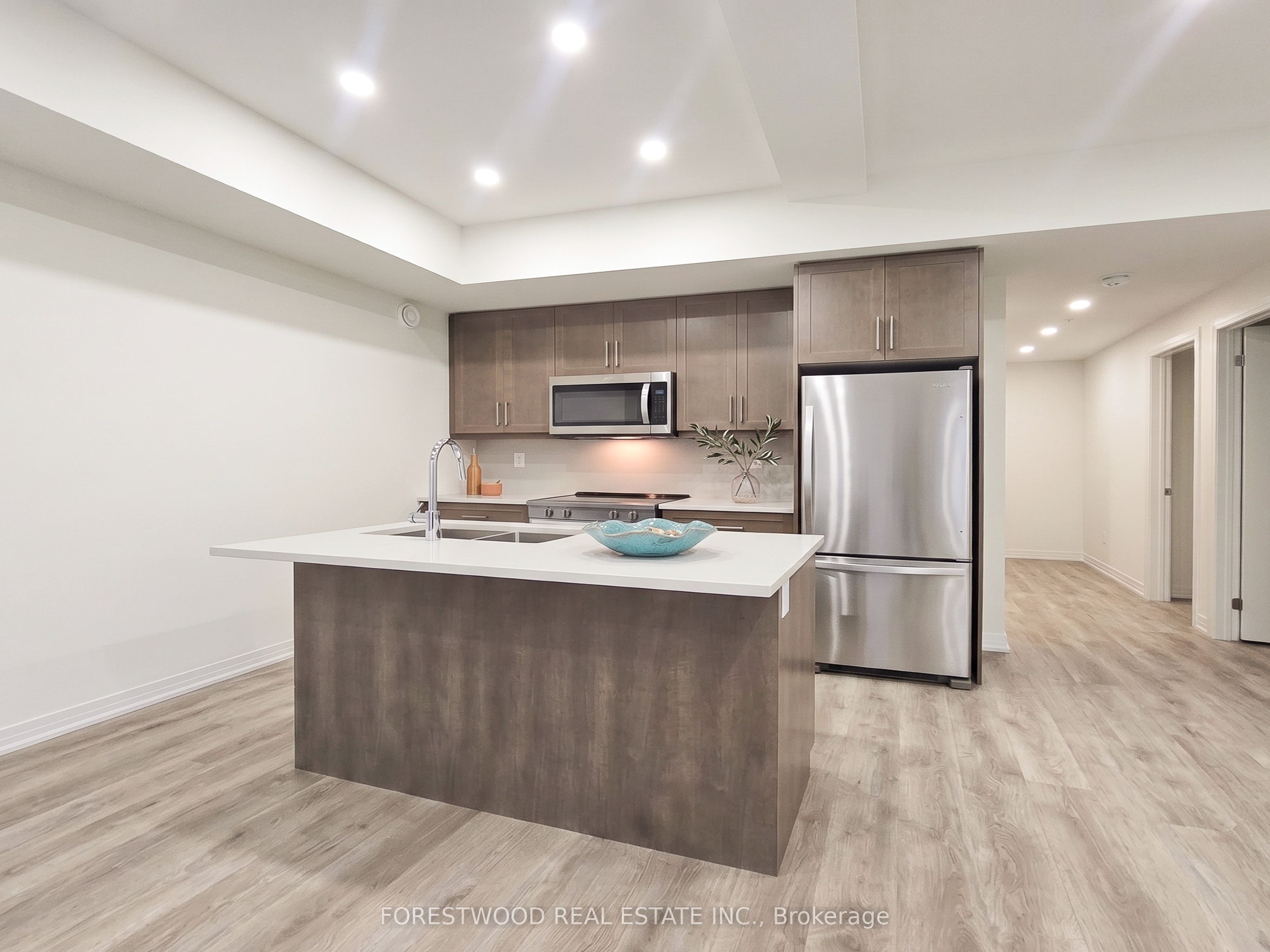 734 Front Royal Street 14, Mississauga, ON L4Y 0C8 photo 5