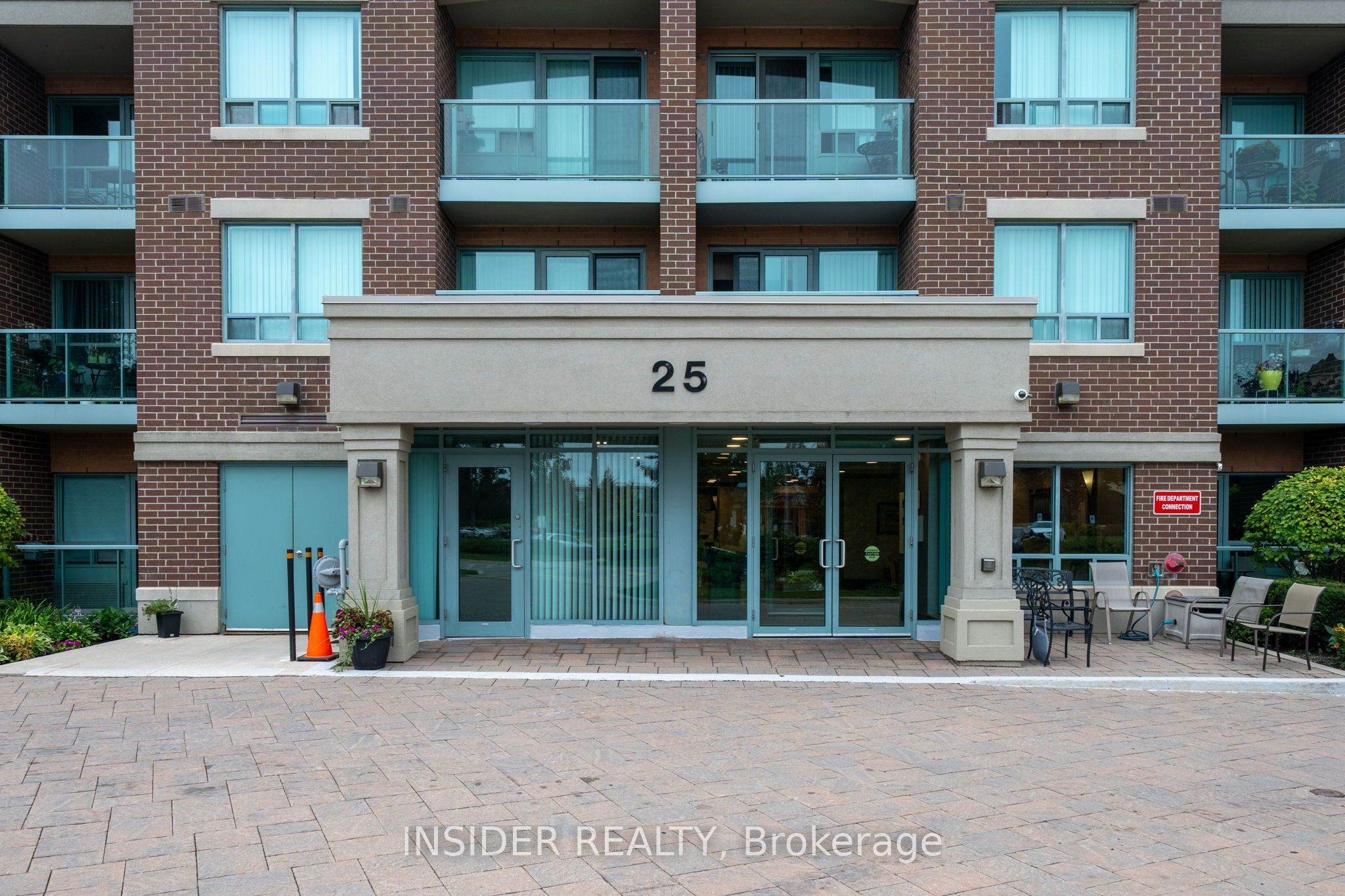 25 Via Rosedale Way 315, Brampton, ON L6R 3J8