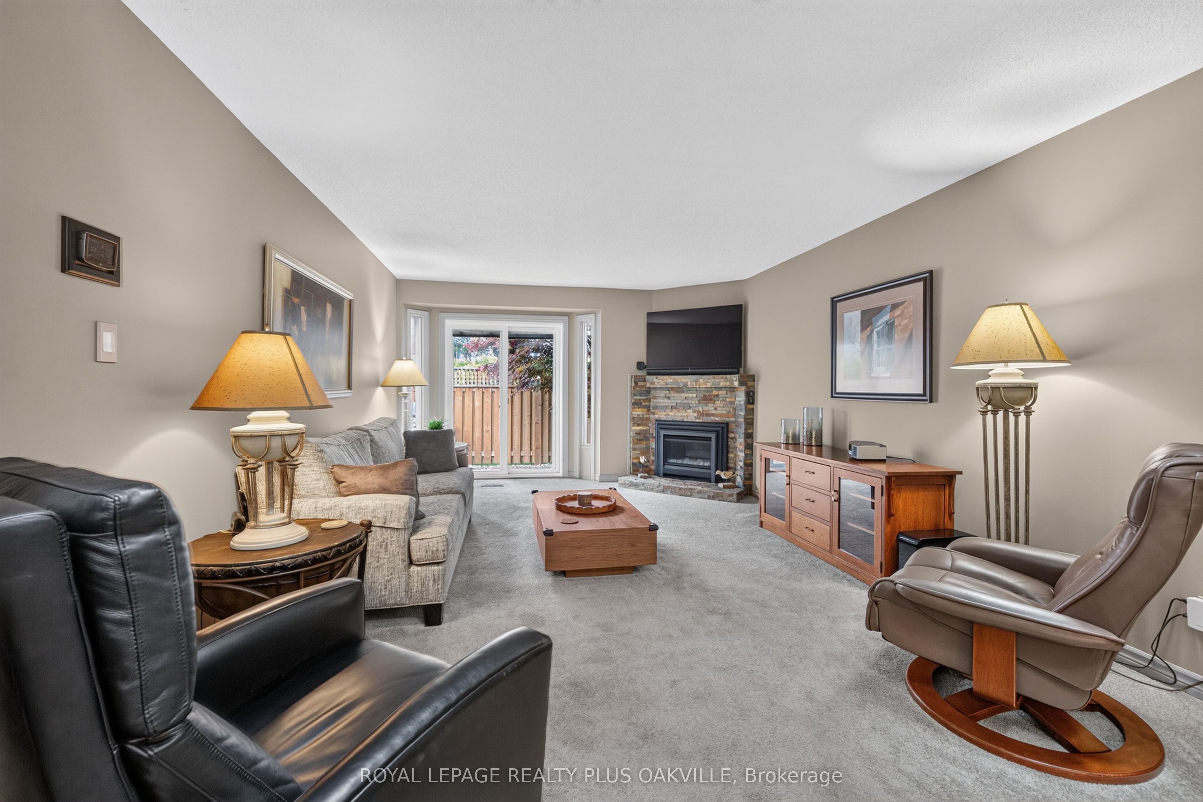 5255 Lakeshore Road 53, Burlington, ON L7L 5X9 photo 4