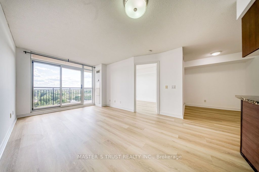 2365 Central Park Drive 810, Oakville, ON L6H 0C7 photo 5