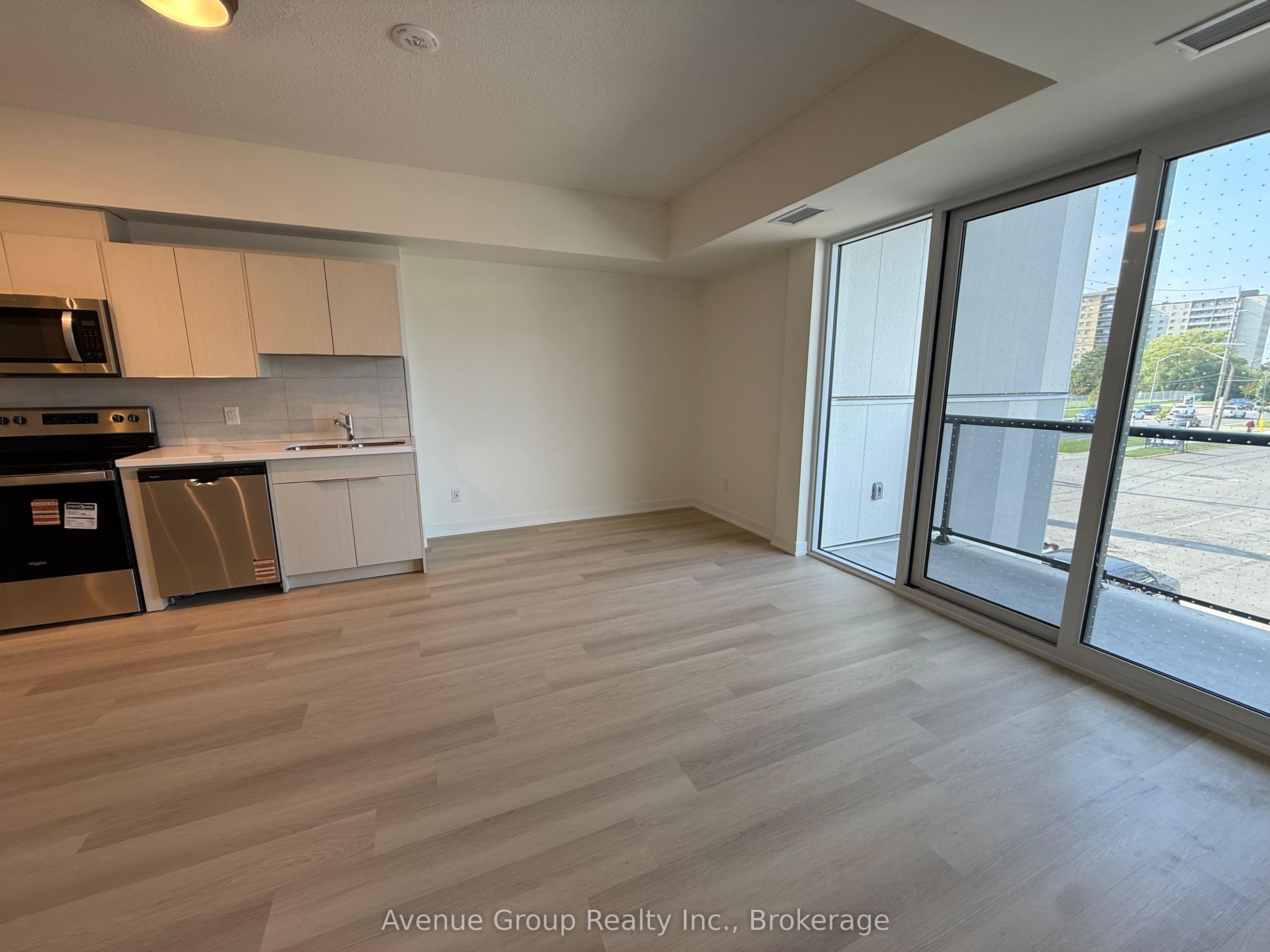 2825 Jane Street 215, Toronto, ON M3N 0A8 photo 5