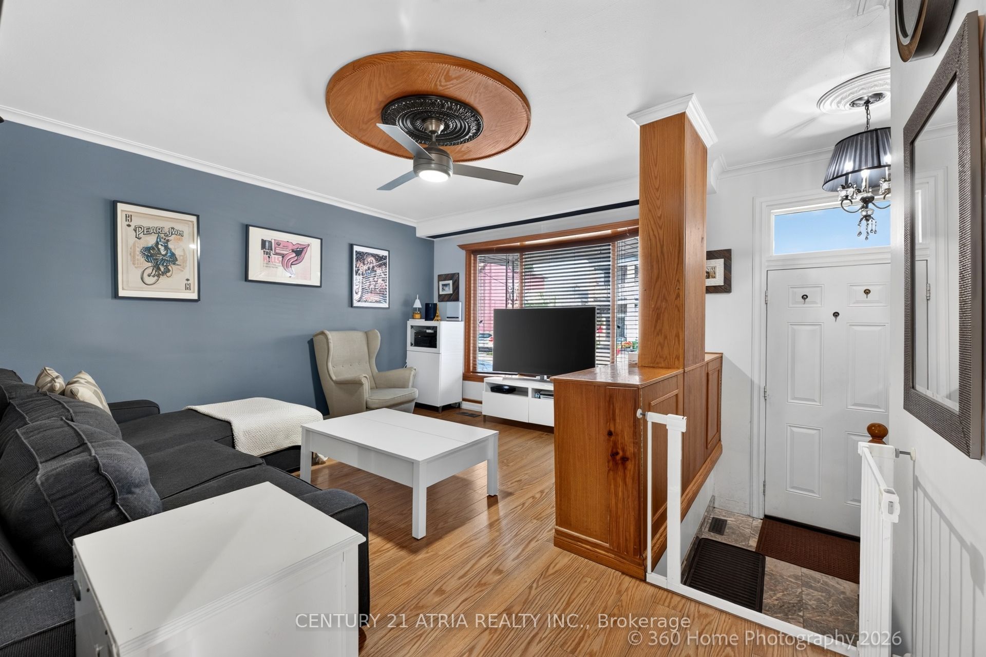 23 Cobalt Street, Toronto, ON M6M 2K1 photo 2