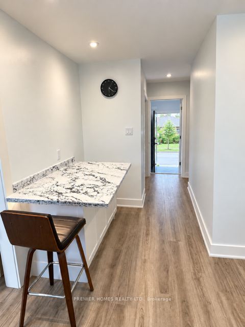 18 Turks Road, Toronto, ON M3L 1S7 photo 5