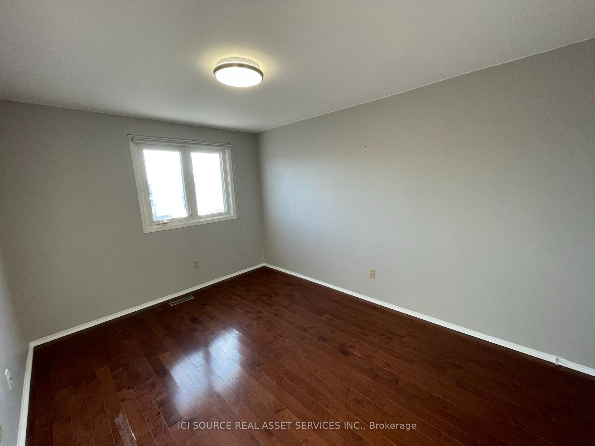 6136 Fullerton Crescent, Mississauga, ON L5N 3A4 photo 5
