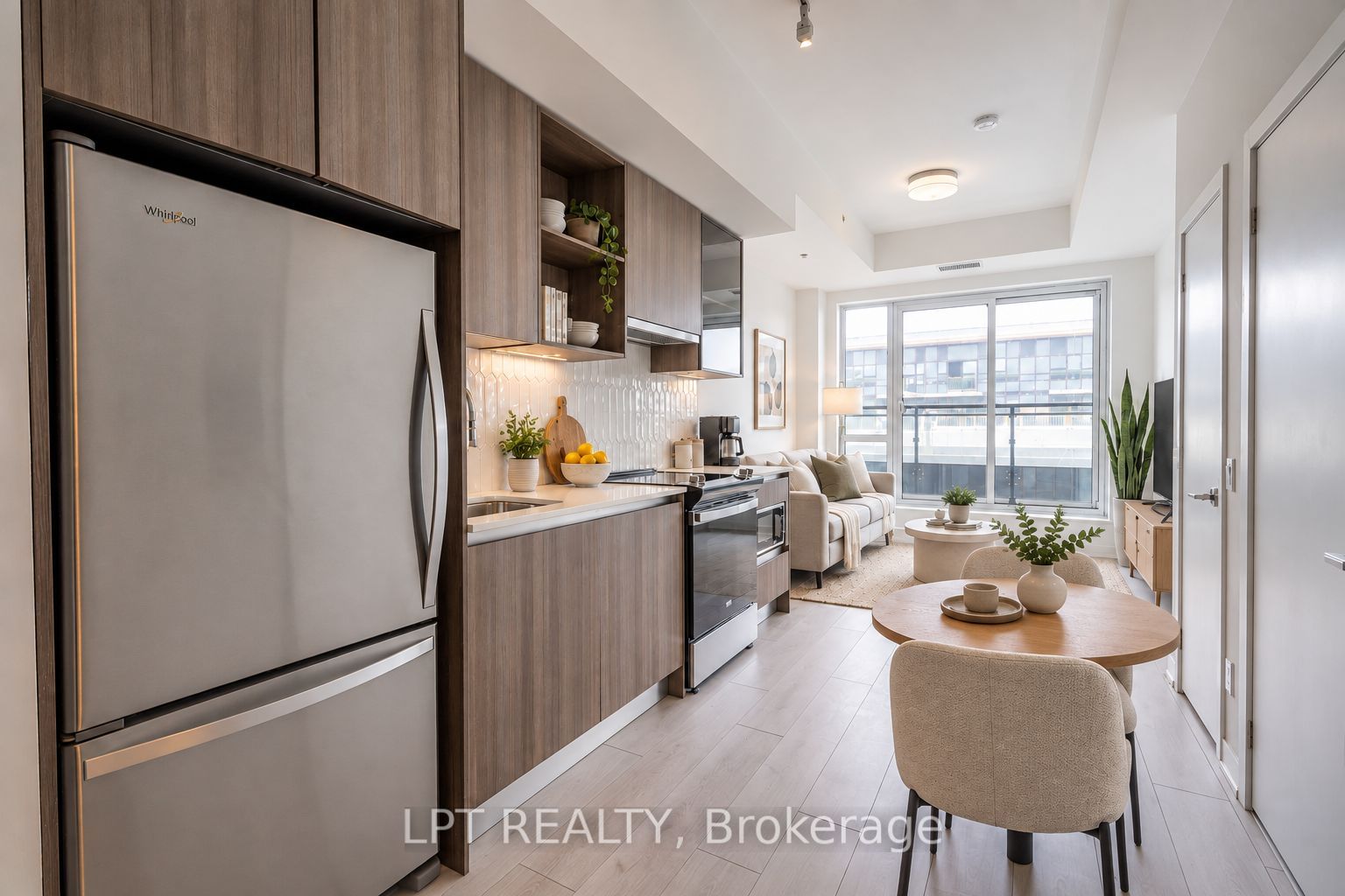 405 Dundas Street W LPH12, Oakville, ON L6M 5P9