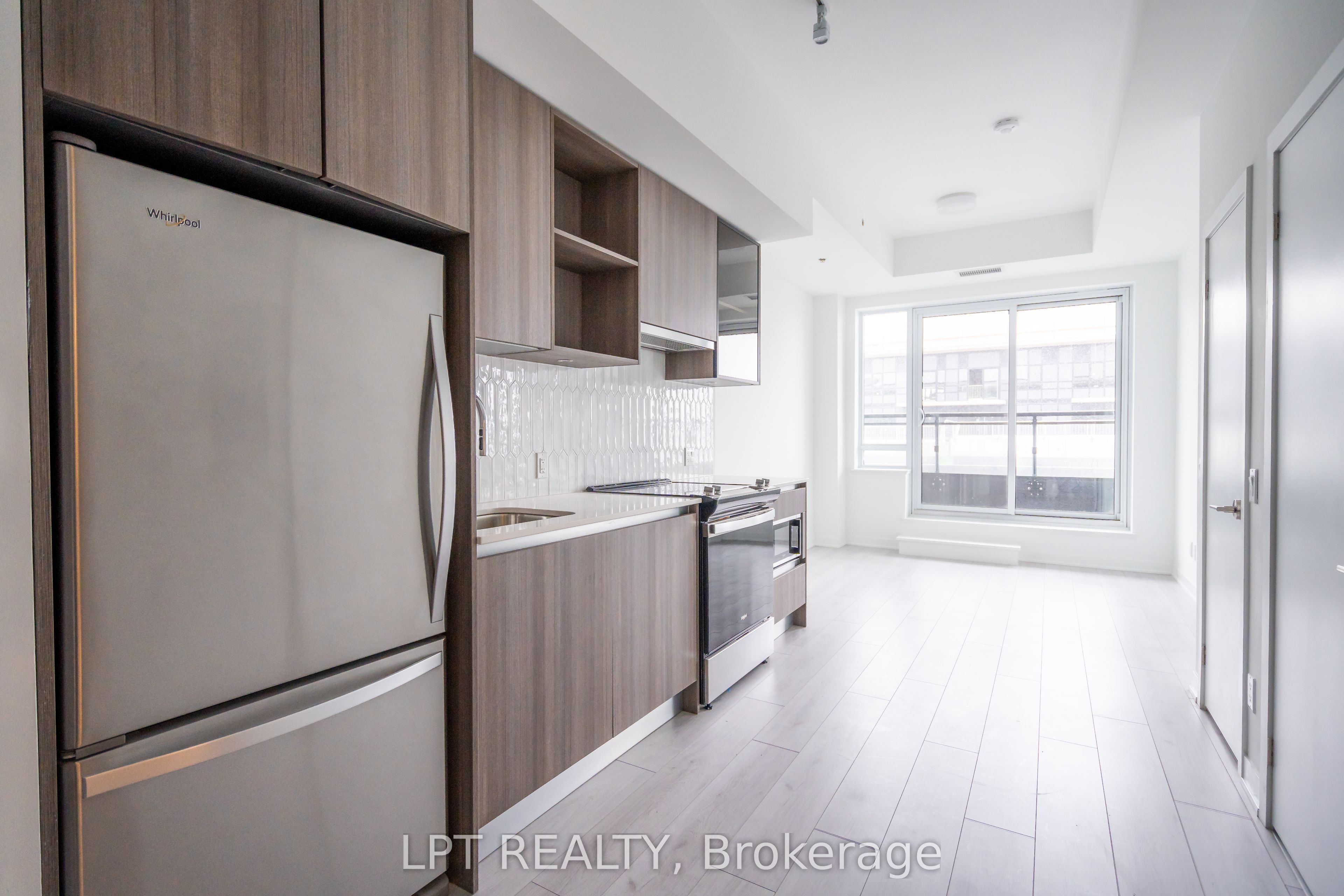 405 Dundas Street W LPH12, Oakville, ON L6M 5P9 photo 4