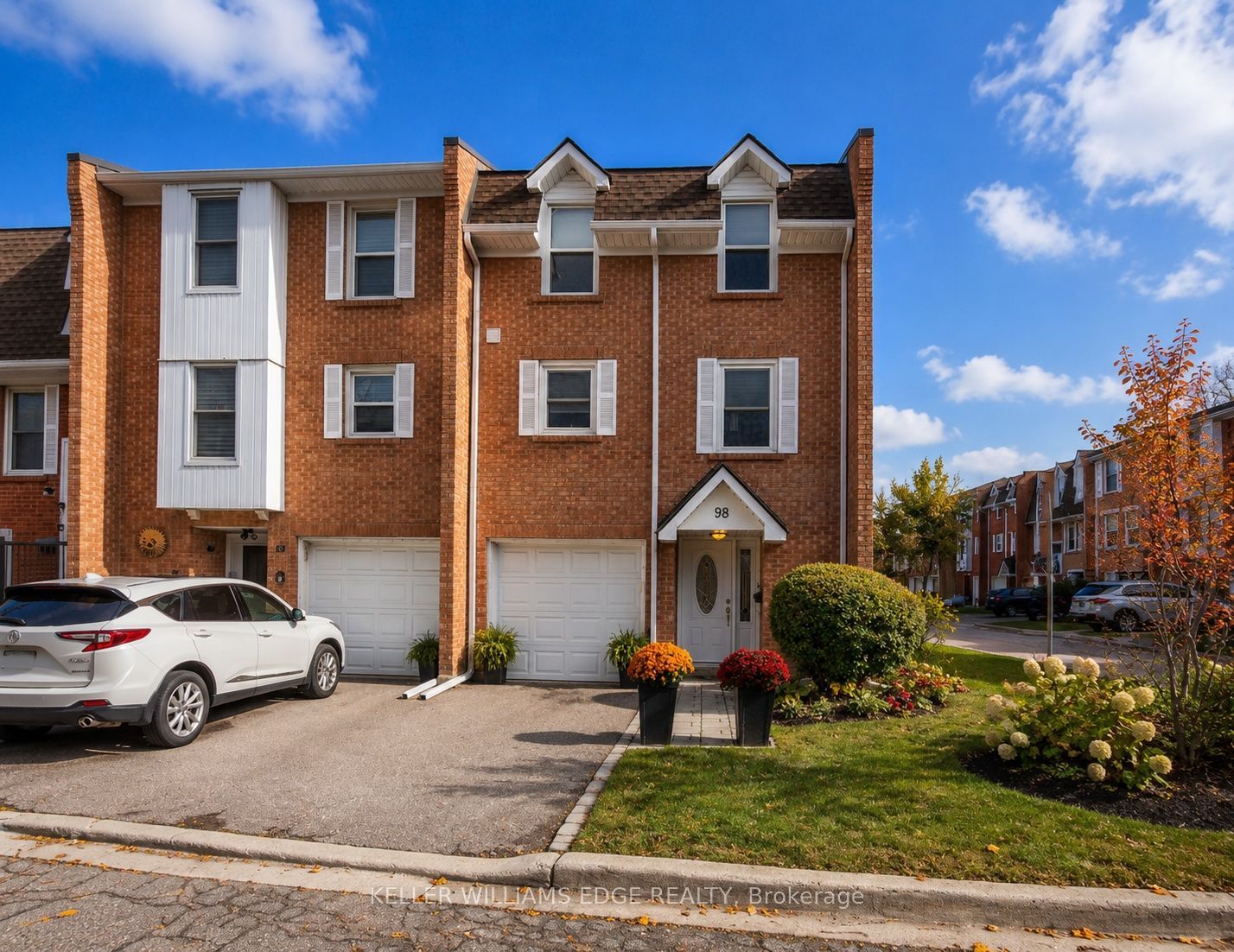 333 Meadows Boulevard #98, Mississauga, ON L4Z 1G9