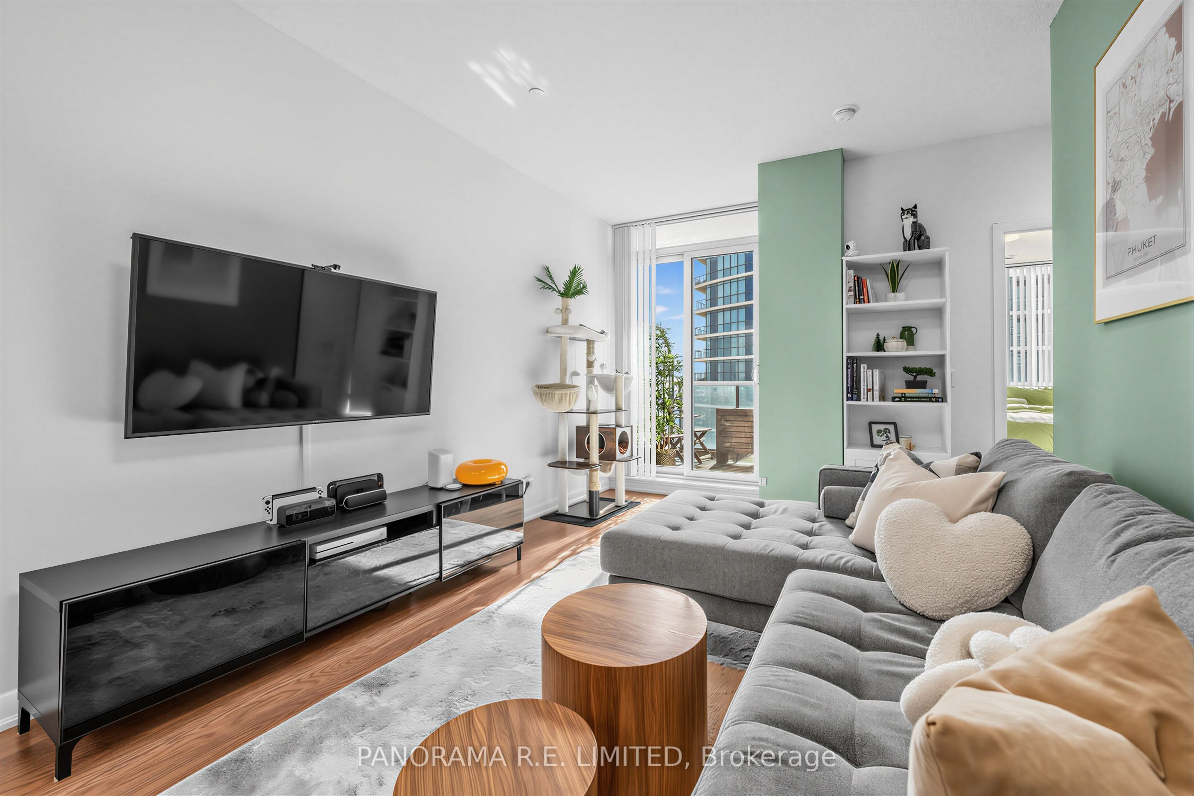 215 Sherway Gardens Road 2806, Toronto, ON M9C 0A4