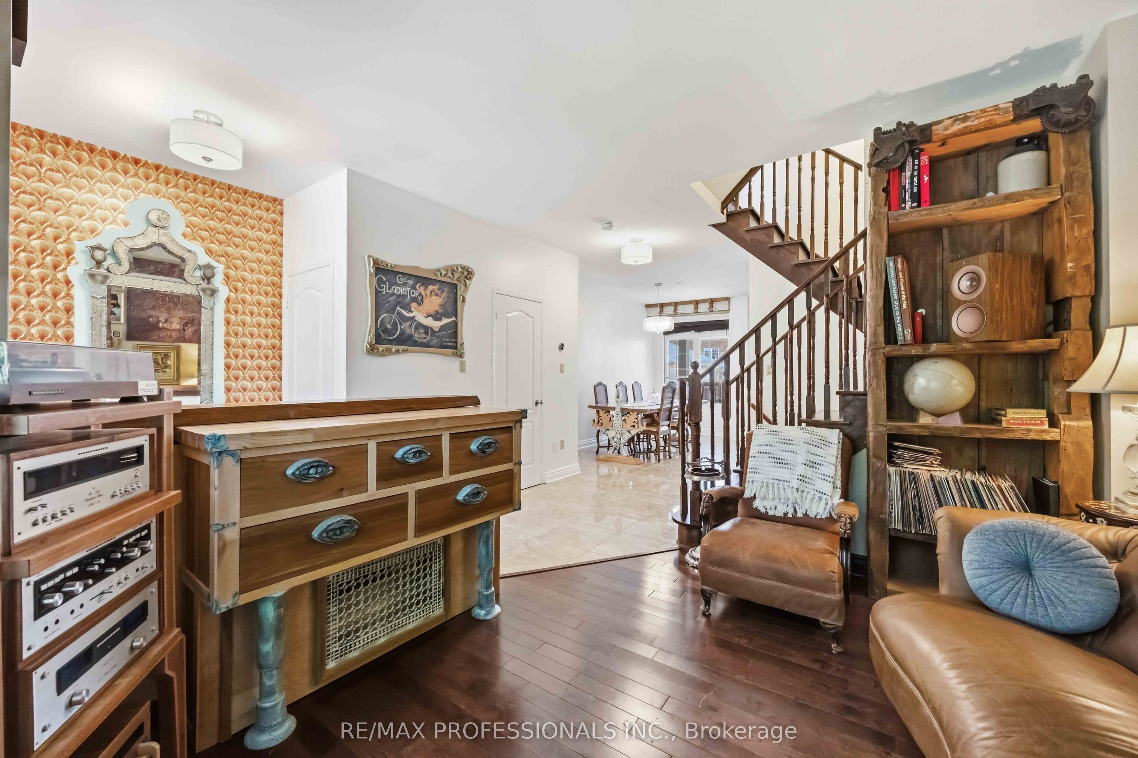 26 Abraham Welsh Road, Toronto, ON M9M 0B7 photo 4
